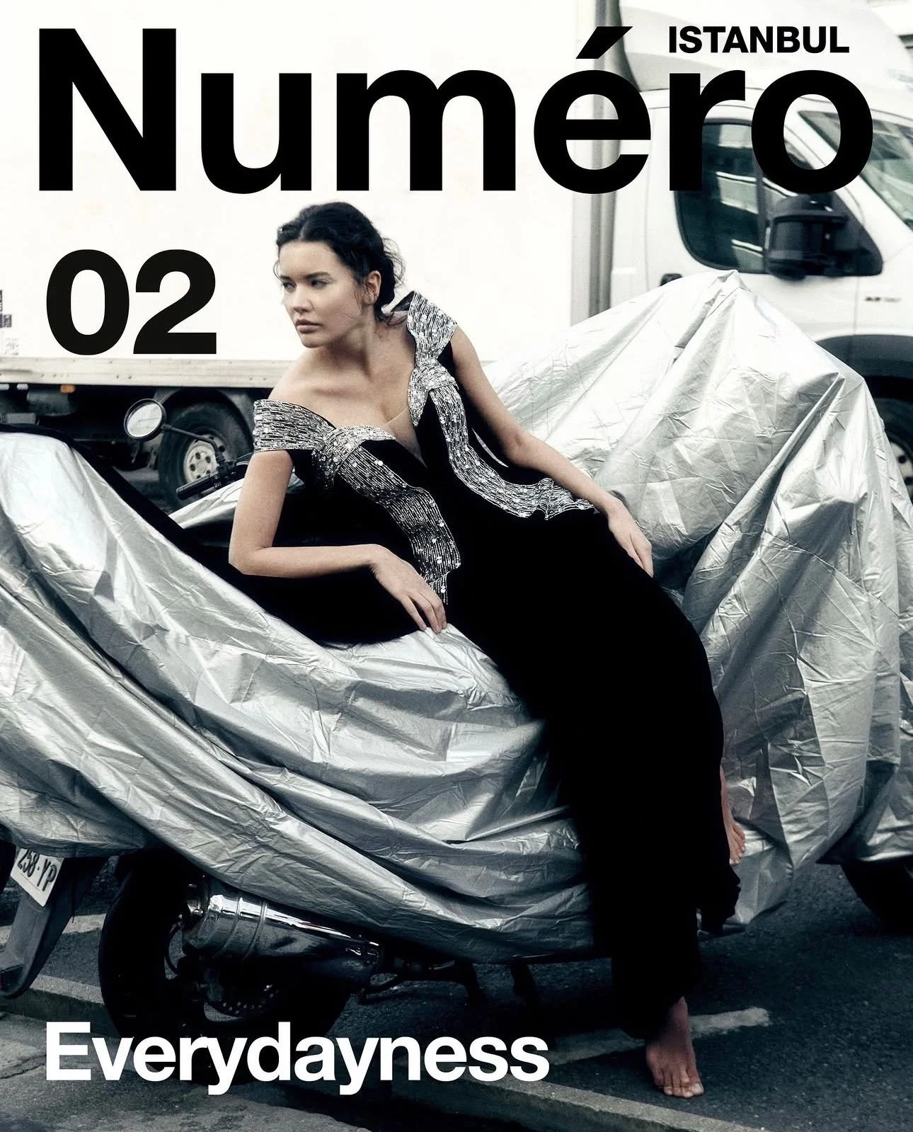 Numéro Istanbul — Photo: Nicolò Parsenziani —  Baci Management team: Hairstylist Julien Gonzalez