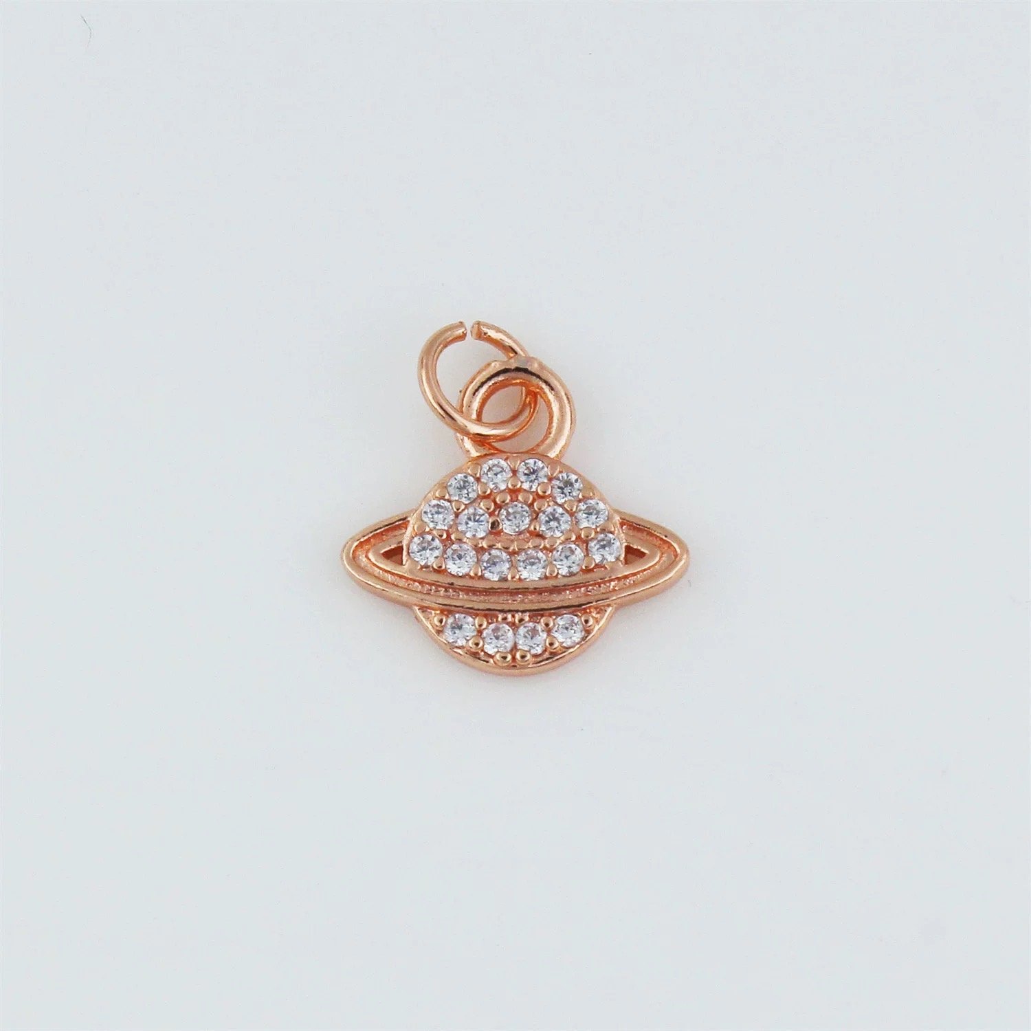 Saturn Classic Charm