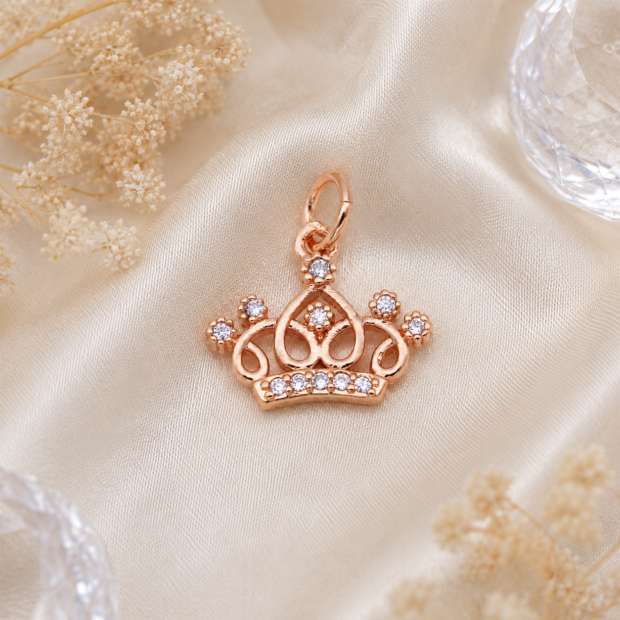 Crown Classic Charm