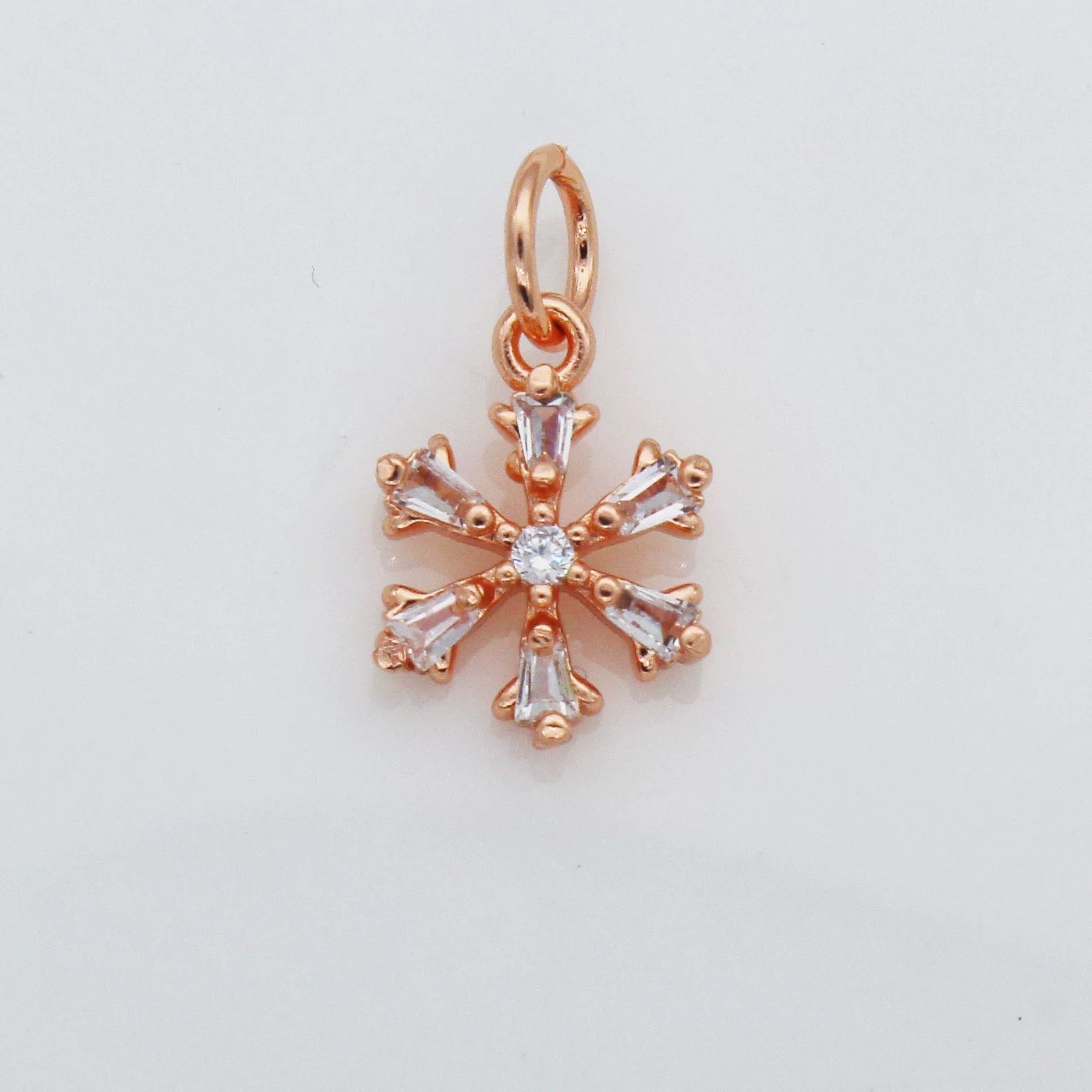 Snowflake Classic Charm