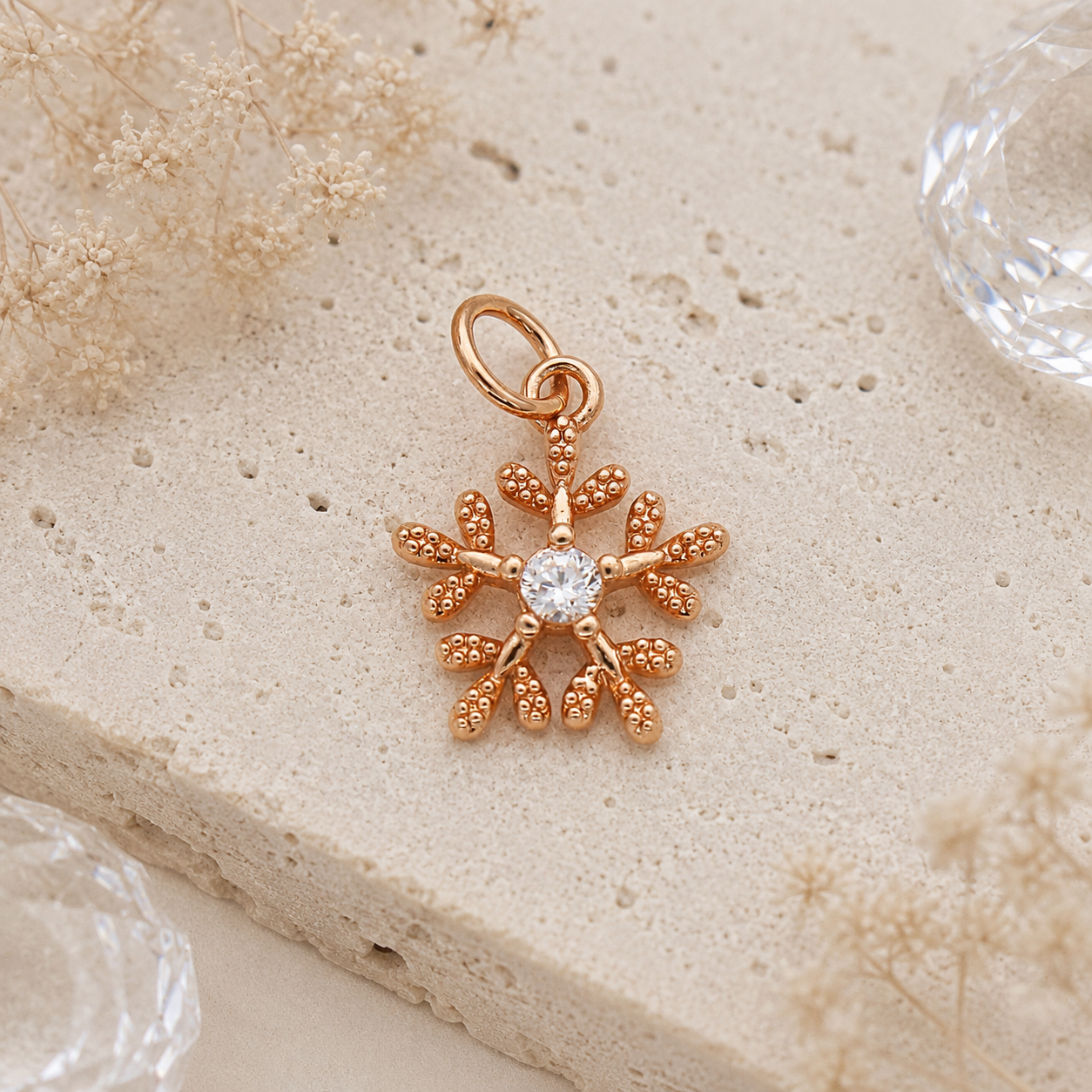 Snowflake Leaf Classic Charm
