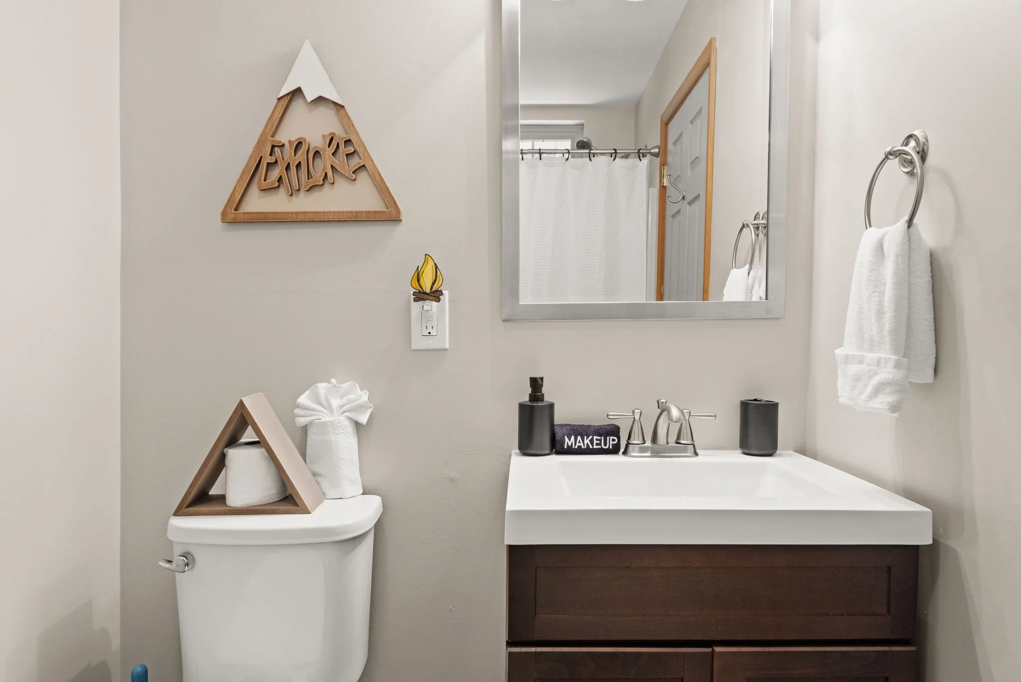 58-web-or-mls-10 Lovelace (29 of 66).jpg