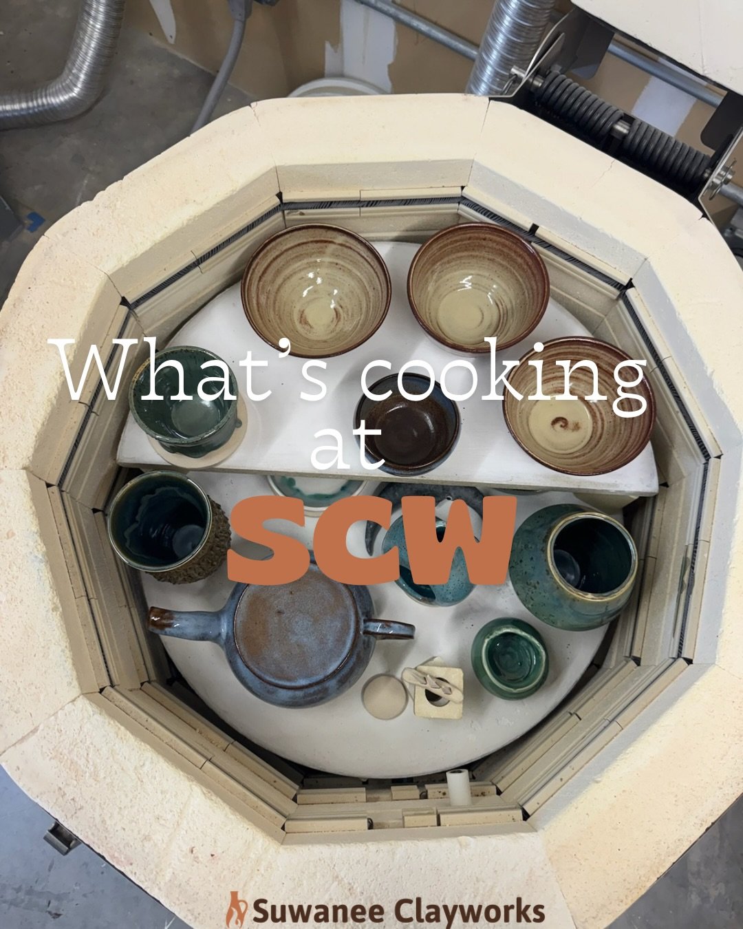 A glimpse at what our talented members are creating this season !! Which one is your favorite?

#potteryofinstagram #kilnhaul #potterylife