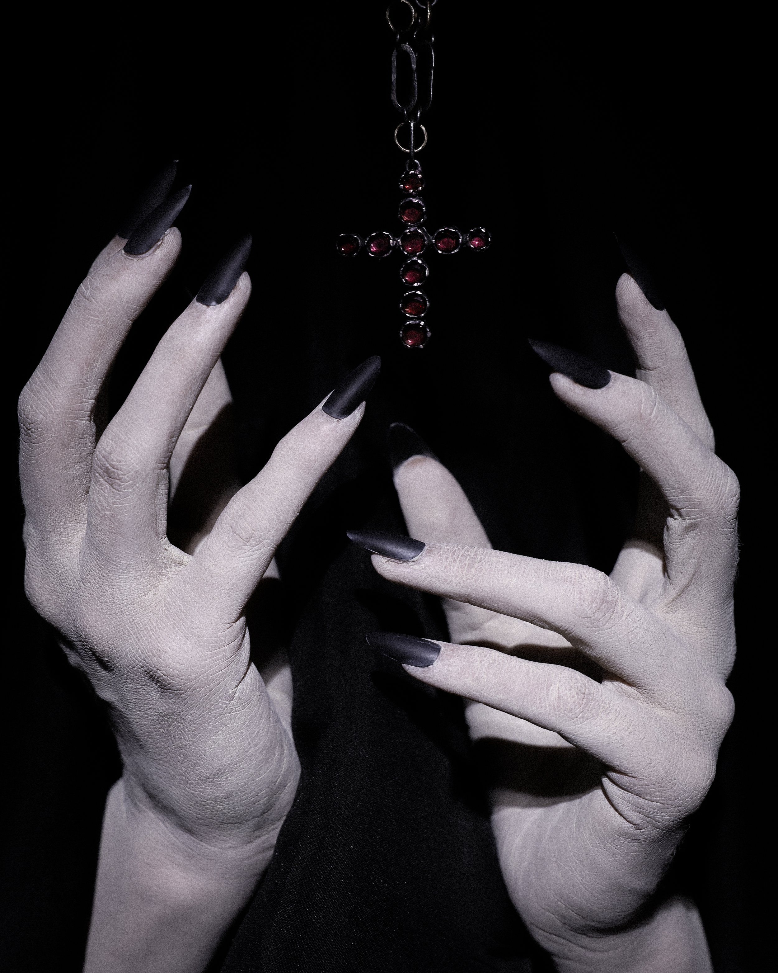 StevenMartinez_Cinephilebaker_EstudioZanny_GothicEaster-03 (1).jpg