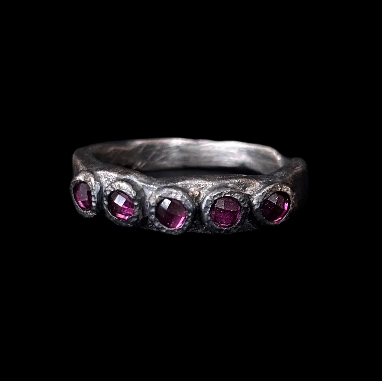 Moody Garnet Ring.PNG