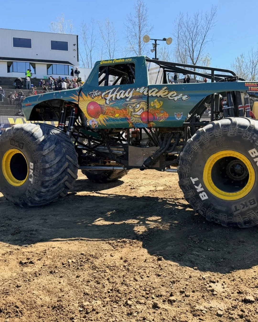The phenom Chuckie Pauken takes the first event championship of the 2026 Monster Truck Throwdown season driving The Haymaker 💥🥊

#monstertruckthrowdown #teamthrowdown #monstertruck #hartfordspeedway #thehaymaker