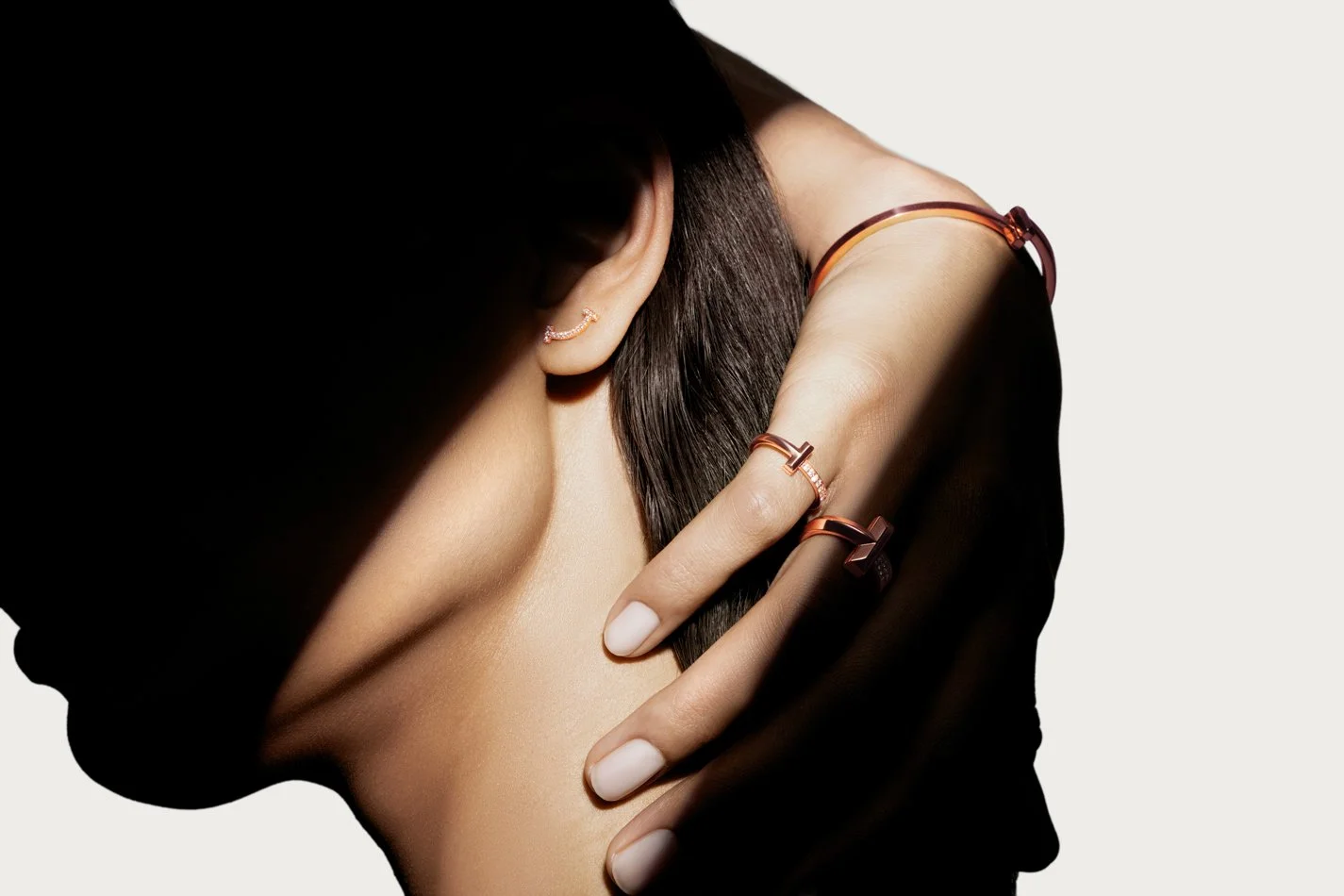 KaDeWe_x_Tiffany_T_Motiv_1_0007_R4.jpg