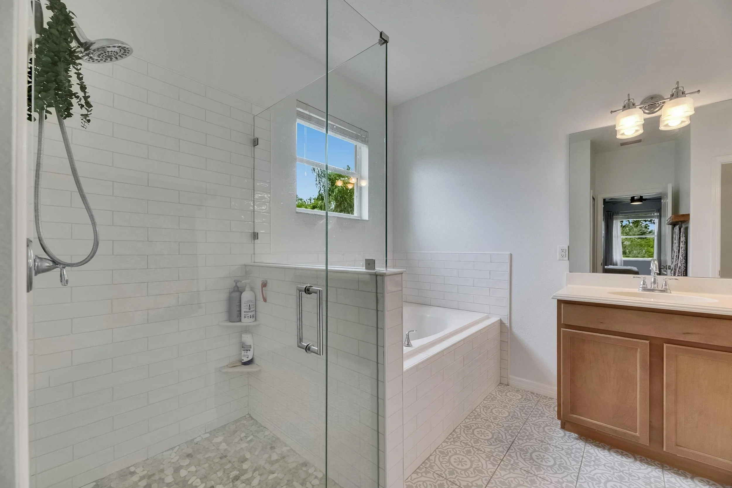 7511 Turtle View Dr (41).jpg