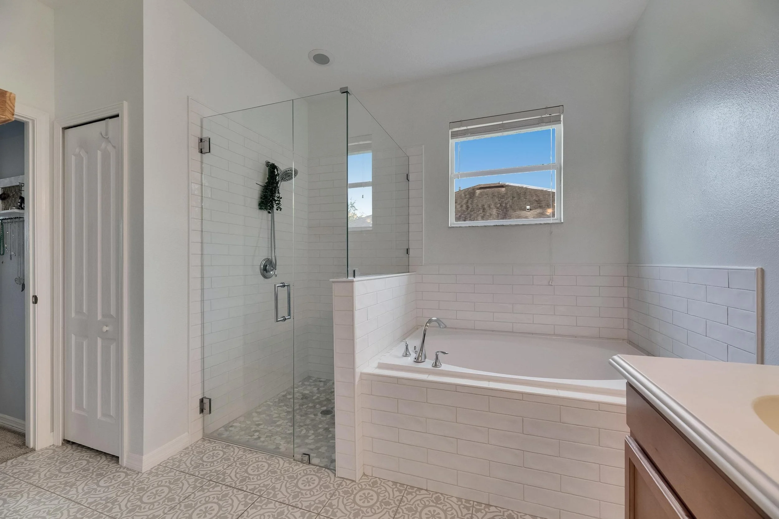 7511 Turtle View Dr (40).jpg