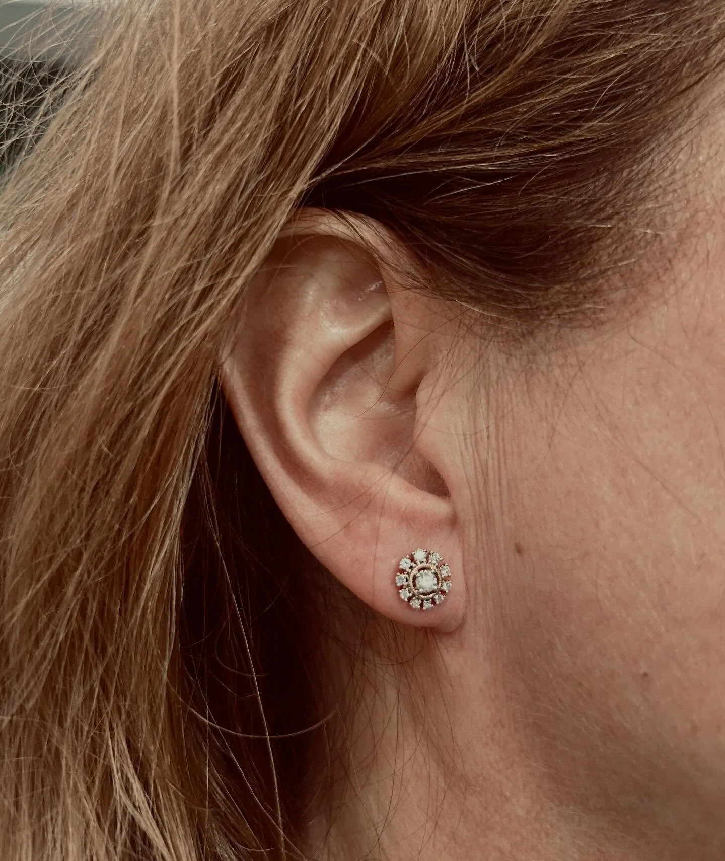Your everyday diamonds just got an upgrade😌💎
#diamondearrings #jamiestdm #virdenillinois #shoplocal #happywednesday❤️