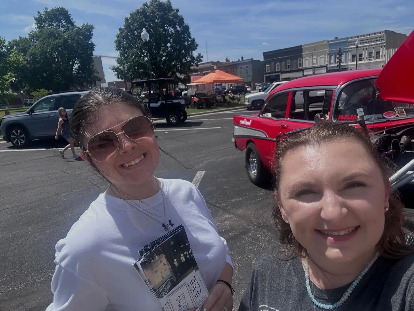 The Route 66 hot rods are here and it is HOT out!! 🔥🚗 Kayleigh &amp; Maggie are out this morning, rocking our Route 66 pendants &amp; handing out flyers! 
&bull;
&bull; Need a break from the heat? Come in and get your FREE ring cleaning!! #virdenil