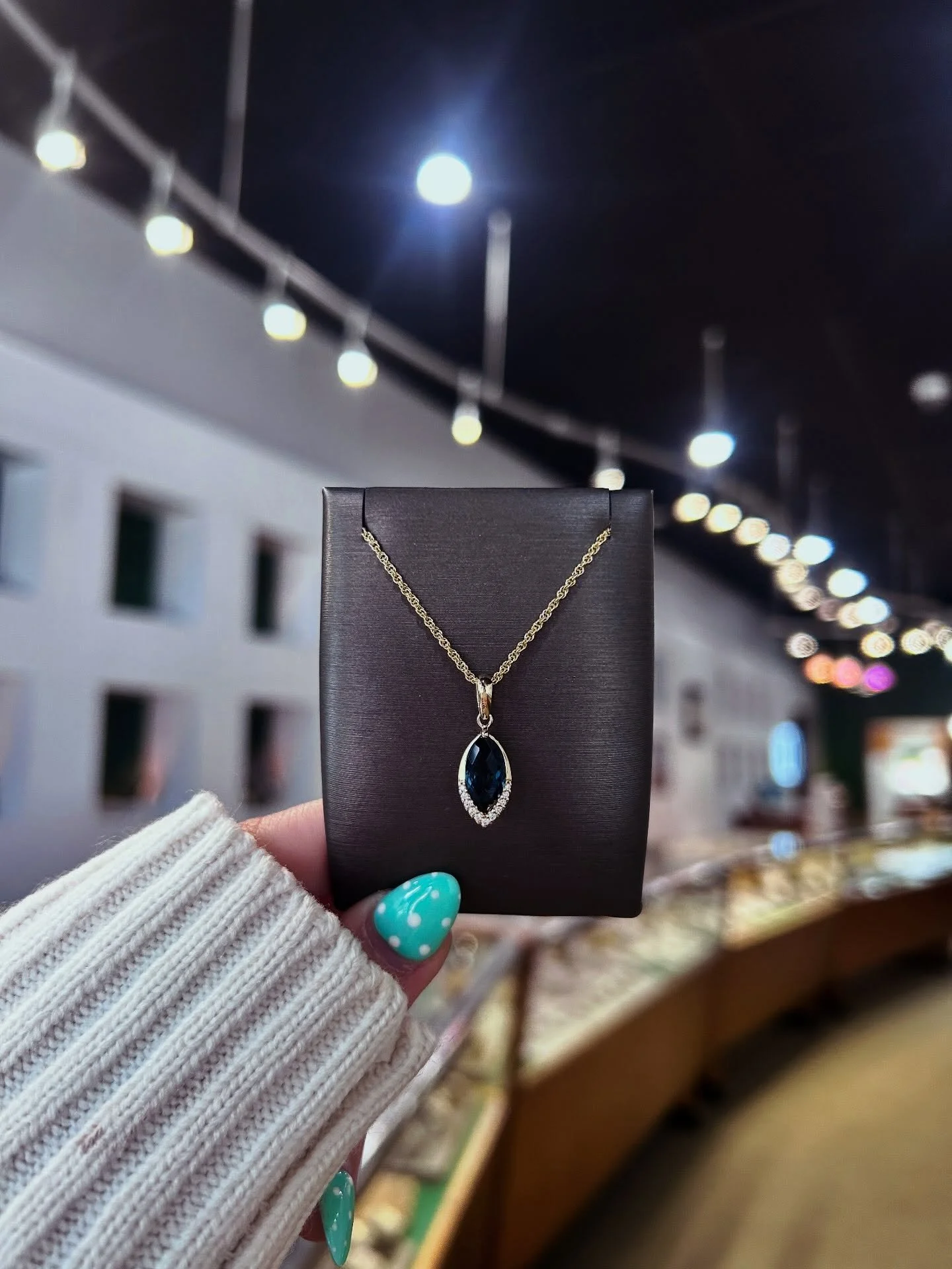 Guess who&rsquo;s back&hellip; 💙✨
~ 
Our customer-favorite 14k Yellow Gold London Blue Topaz Marquise-cut Drop Pendant has returned!! If it&rsquo;s been on your wishlist, now&rsquo;s your chance - but don&rsquo;t wait too long. 😉 
#jamiestdm #mostp