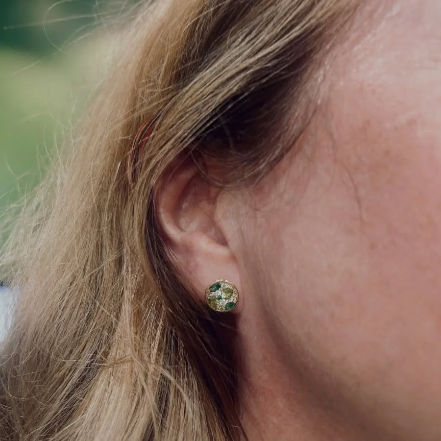 Tsavorite, Peridot, Gold, Diamonds💚💚
#jamiestdm #shoplocal #green #virdenillinois #earrings