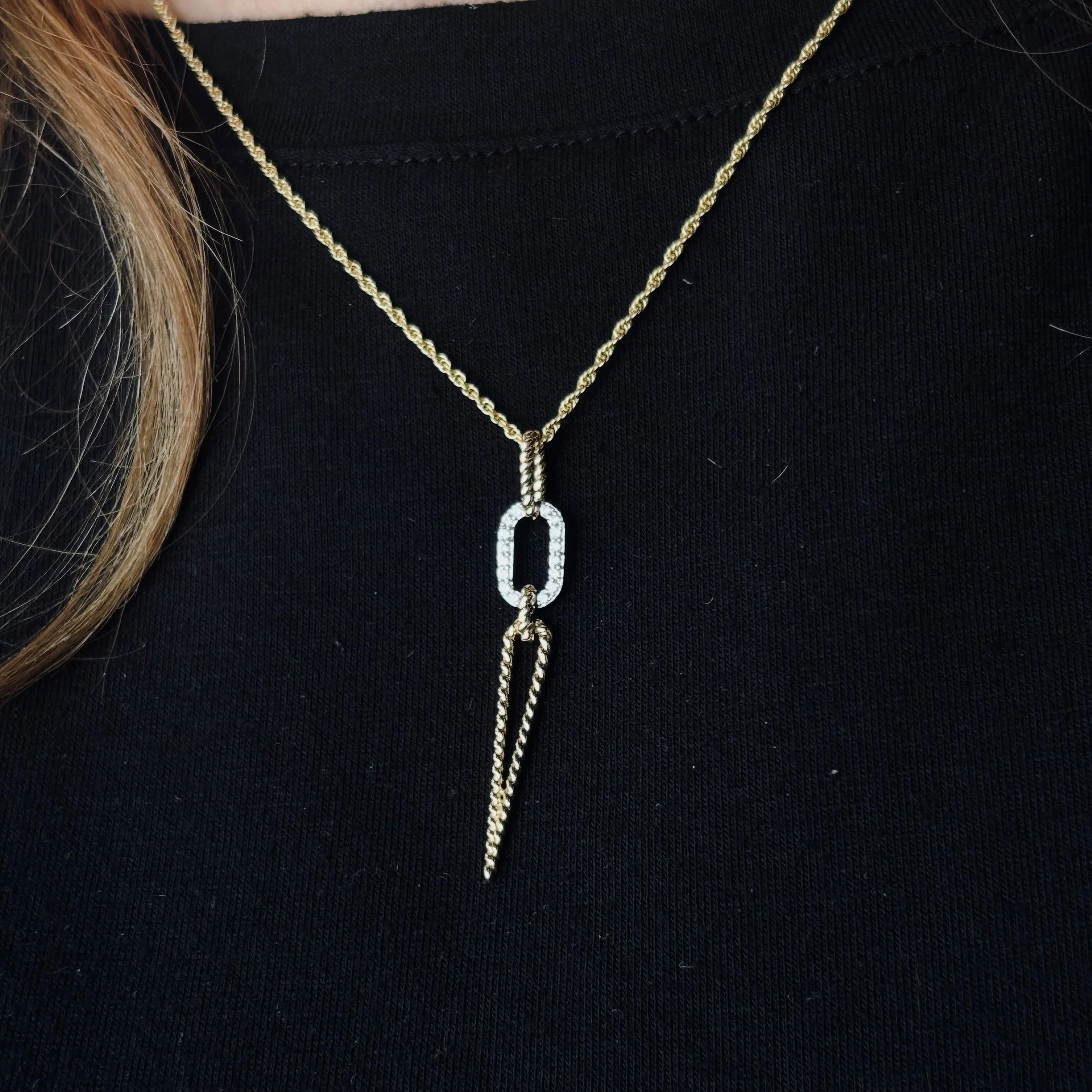 We love when we get NEW pieces for stock, and this necklace is gorgeoussss💕

This 14K Two Tone Gold Drop-Spike Diamond Necklace is added to Tanya&rsquo;s favorites 😉 It can be added to yours too!! 

Happy Friday from Jamie💚
#jamiestdm #virdenillin
