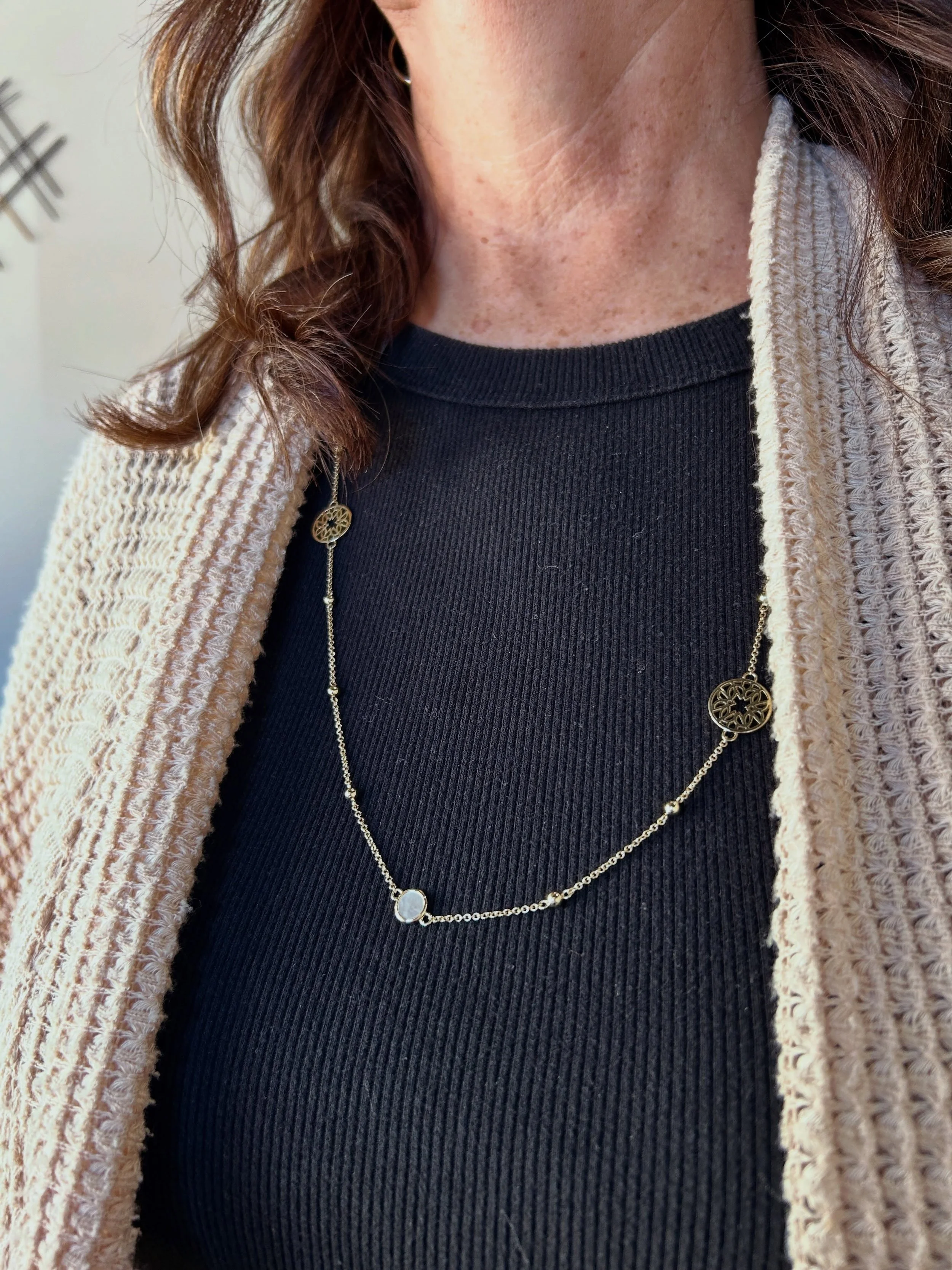 Happy Saturday from us at Jamies!! 💚

Carmen is rocking our 28inch Gold Beaded Station Necklace with Mother-Of-Pearl Disks! 🫧✨

We are open till 1pm today, come see us!! 
#jamiestdm #smallbusinesssaturdays #shoplocal #virdenillinois #necklace