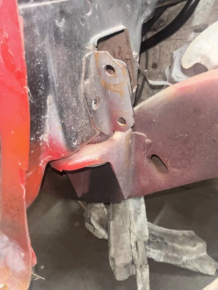 Camaro subframe had some enlarged mounts. Got 3/4 put in before a ran out of welding gas 😂 LS swap coming soon!