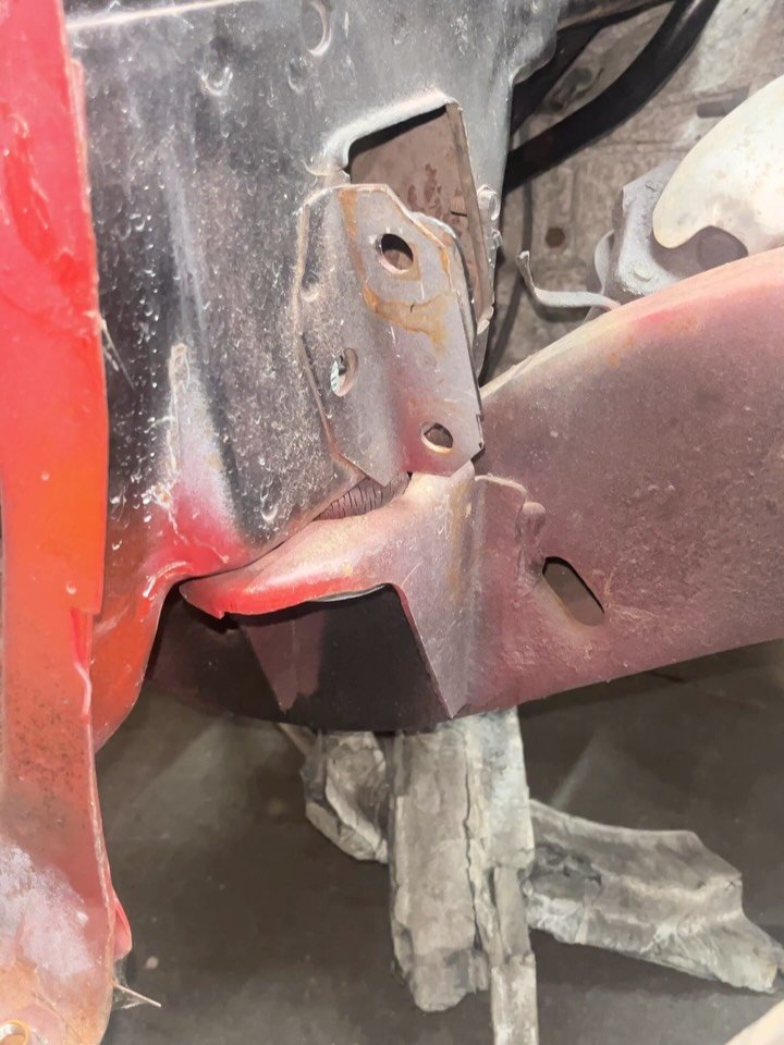 Camaro subframe had some enlarged mounts. Got 3/4 put in before a ran out of welding gas 😂 LS swap coming soon!