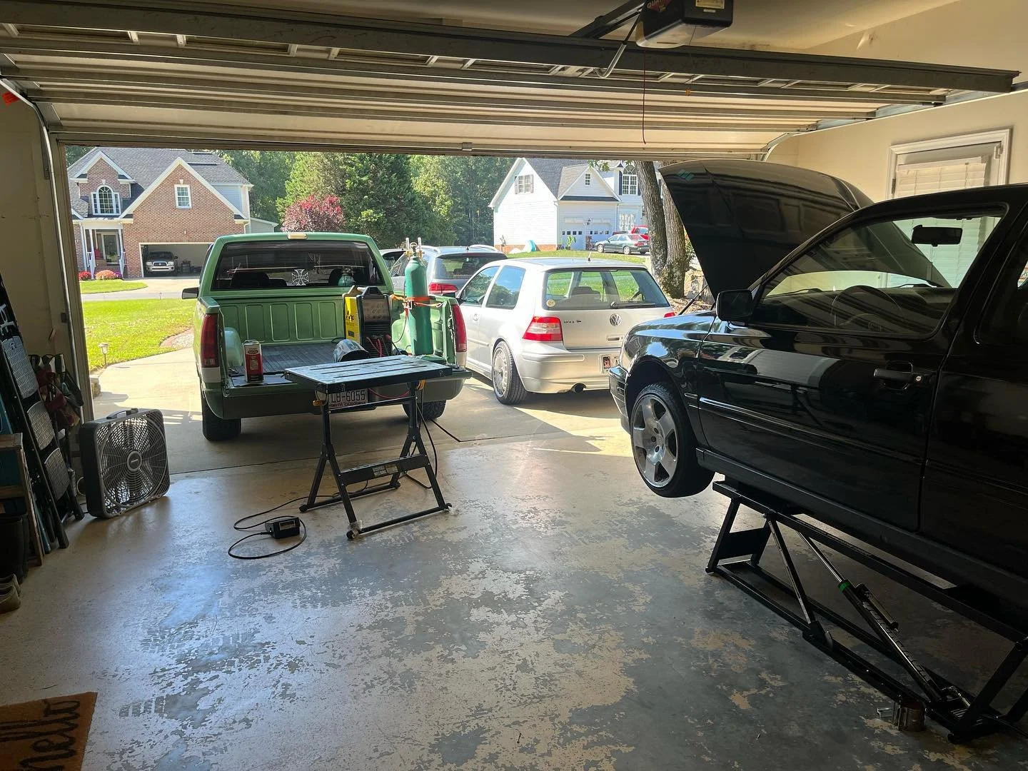 Did some welding last weekend on a MK3 GTI! Added two vbands to make it easier to get off in the future. 

#blackplaugecustoms #raleigh #laboroflove #smallshop #custom #madeintheusa #tigwelding #welding