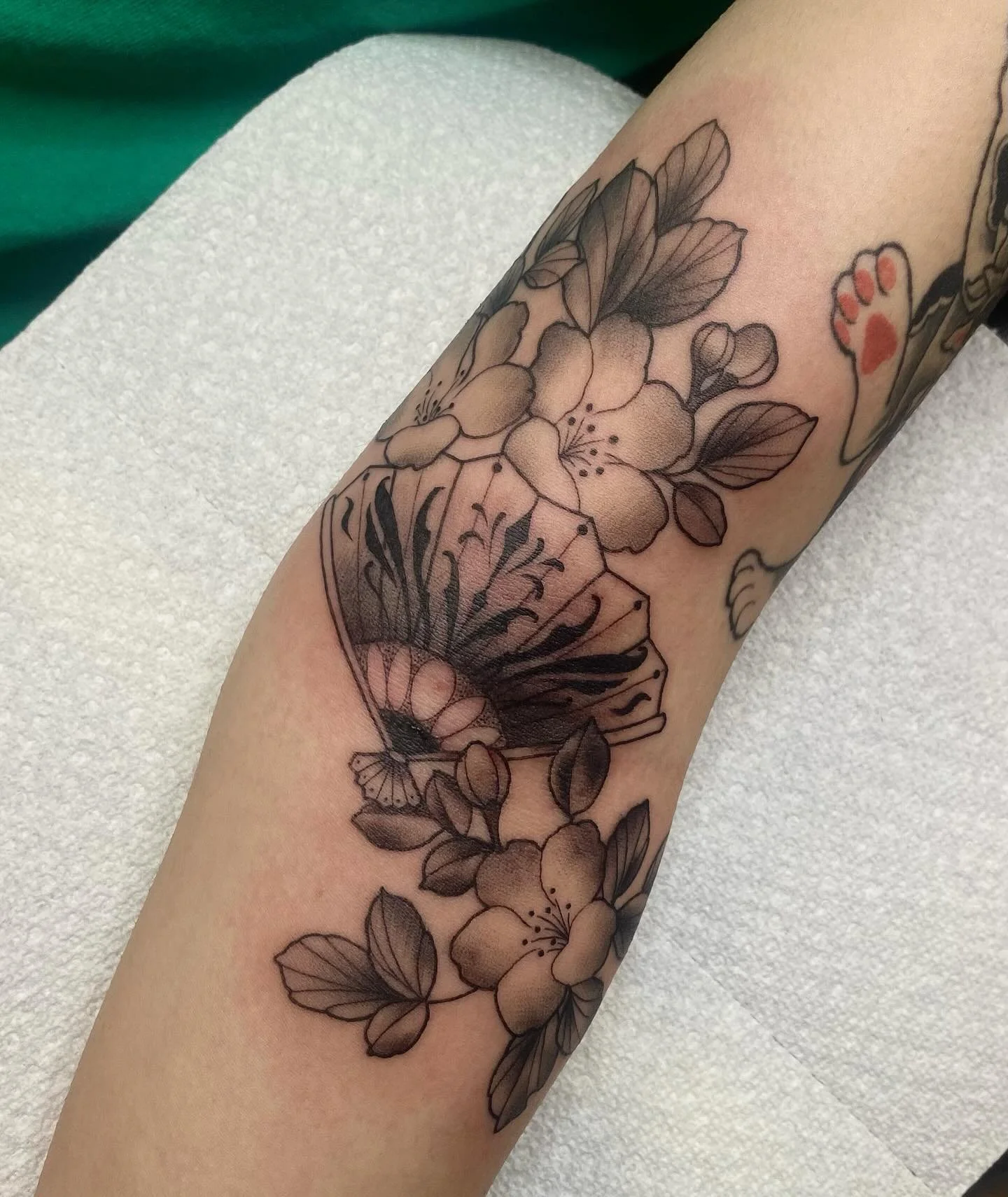 Love this placement; Cherry blossom ornamental fan for Liah. Next to some other healed work I&rsquo;ve gotten to make for her. Thank you always!