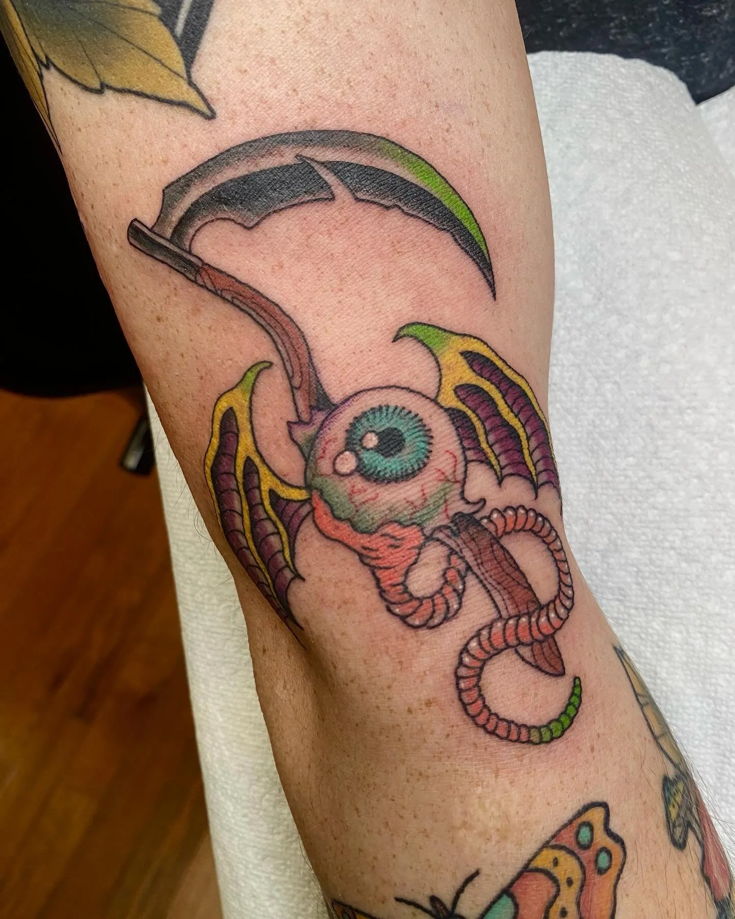 Kerry comin&rsquo; through with booking some of my favorite flash drawings. Thank you always dude!

#eyeballtattoo #tattoo #flashtattoo #chicagotattooartist #tattoosnob
