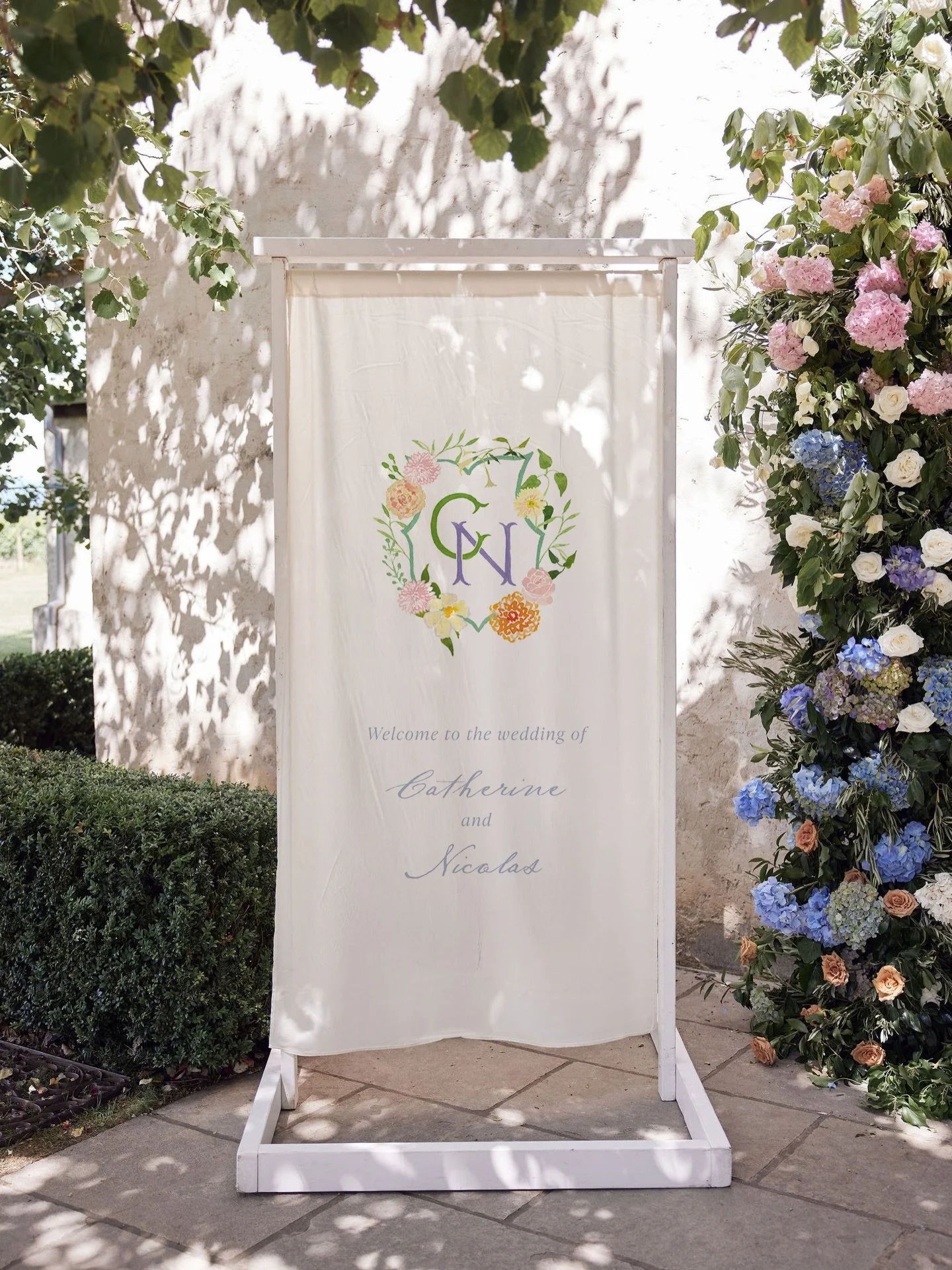 Your wedding stationery deserves all the love, just like your invitations! 💌 

I adore every moment of our big day. But if I could change one thing, it would be designing our menu! (Forgive me&mdash;this was before my business journey began!) While 