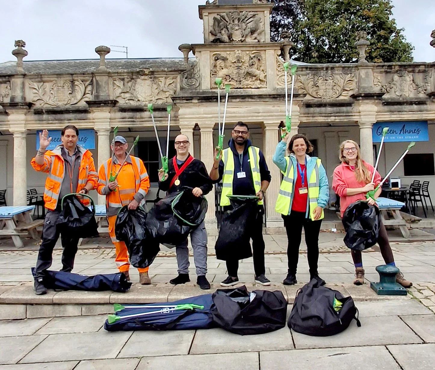 106 volunteers, 505 kg of waste, one day: our Tarka Trail &amp; Estuary Clean Up