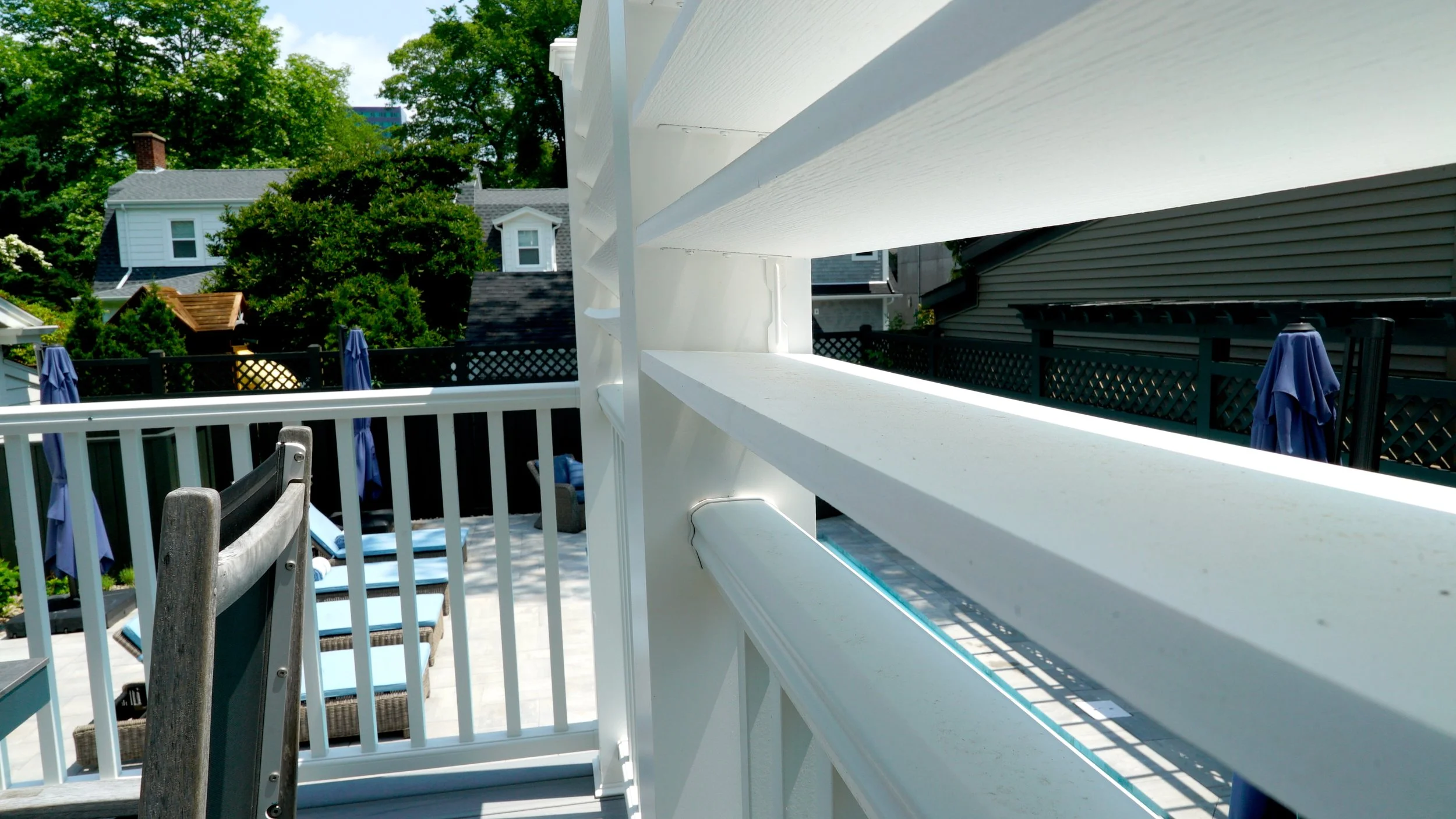 louvers on privacy fence