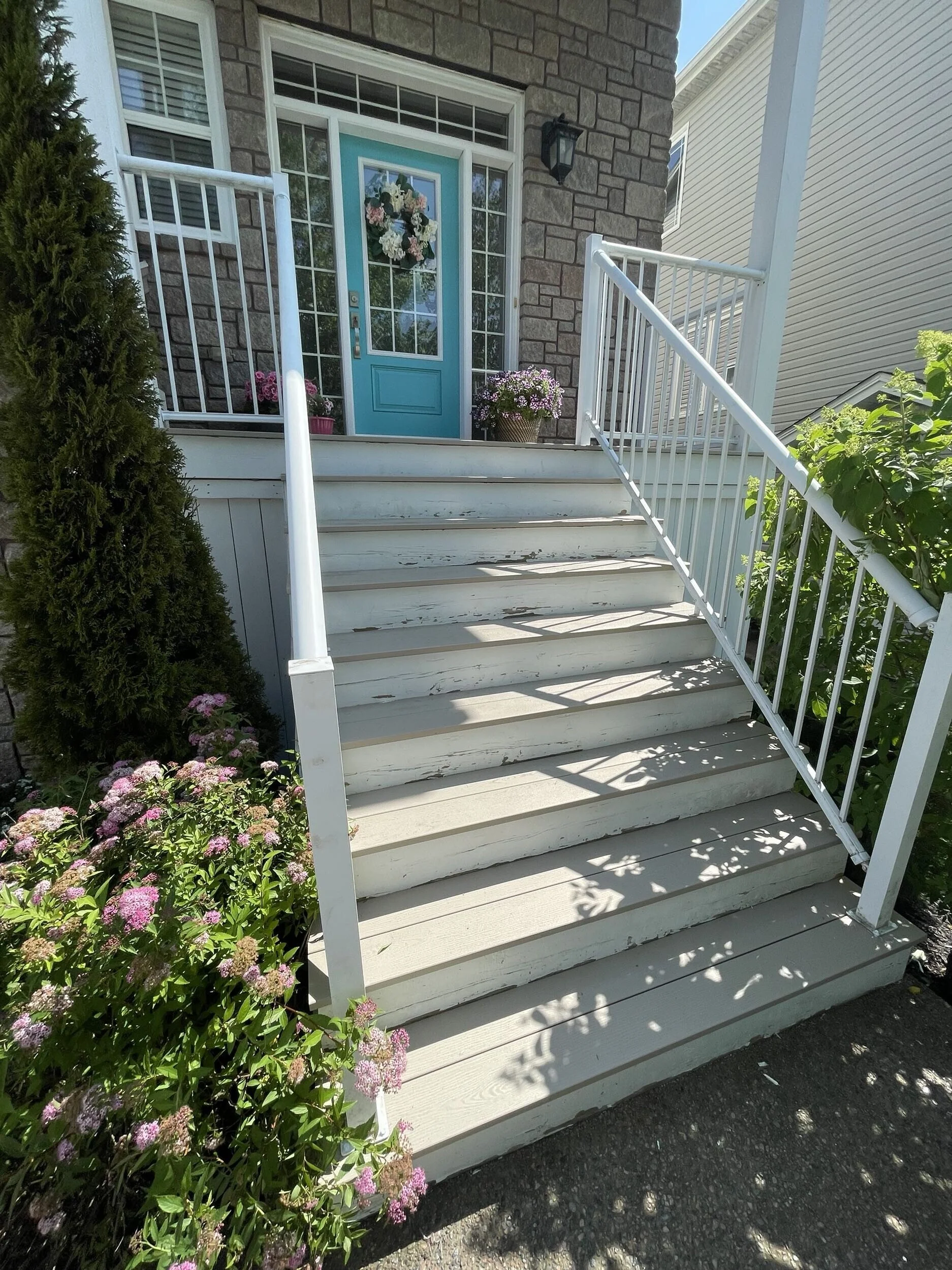 Bedford front entry deck with composite decking