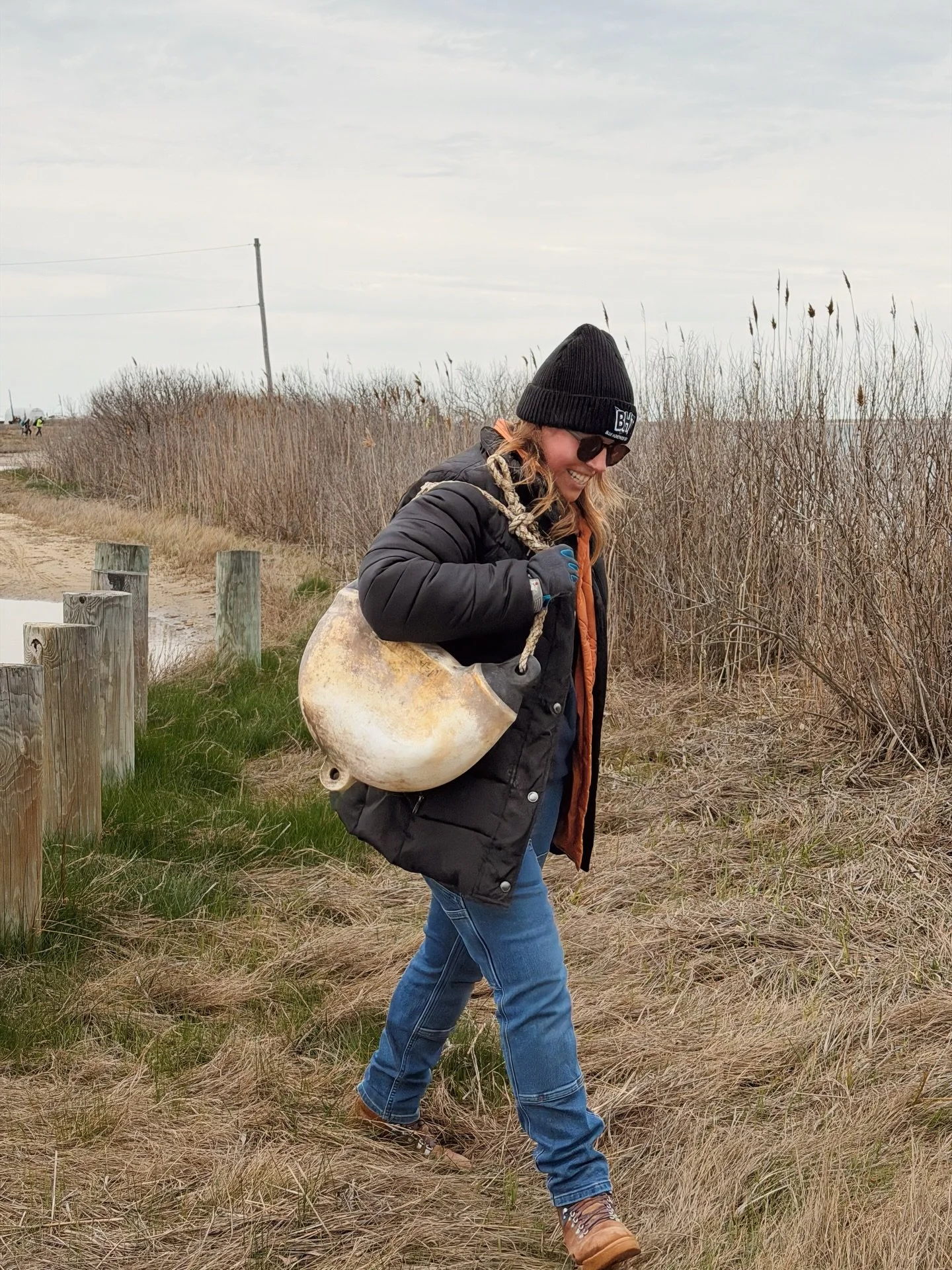 &ldquo;Trash chic&rdquo;

Found buoy modeled as handbag @masticbeachconservancy Earth Day Cleanup

This juxtaposition of discovered trash turned into found object onsite performance art is something that brings me joy and I can see this becoming a th