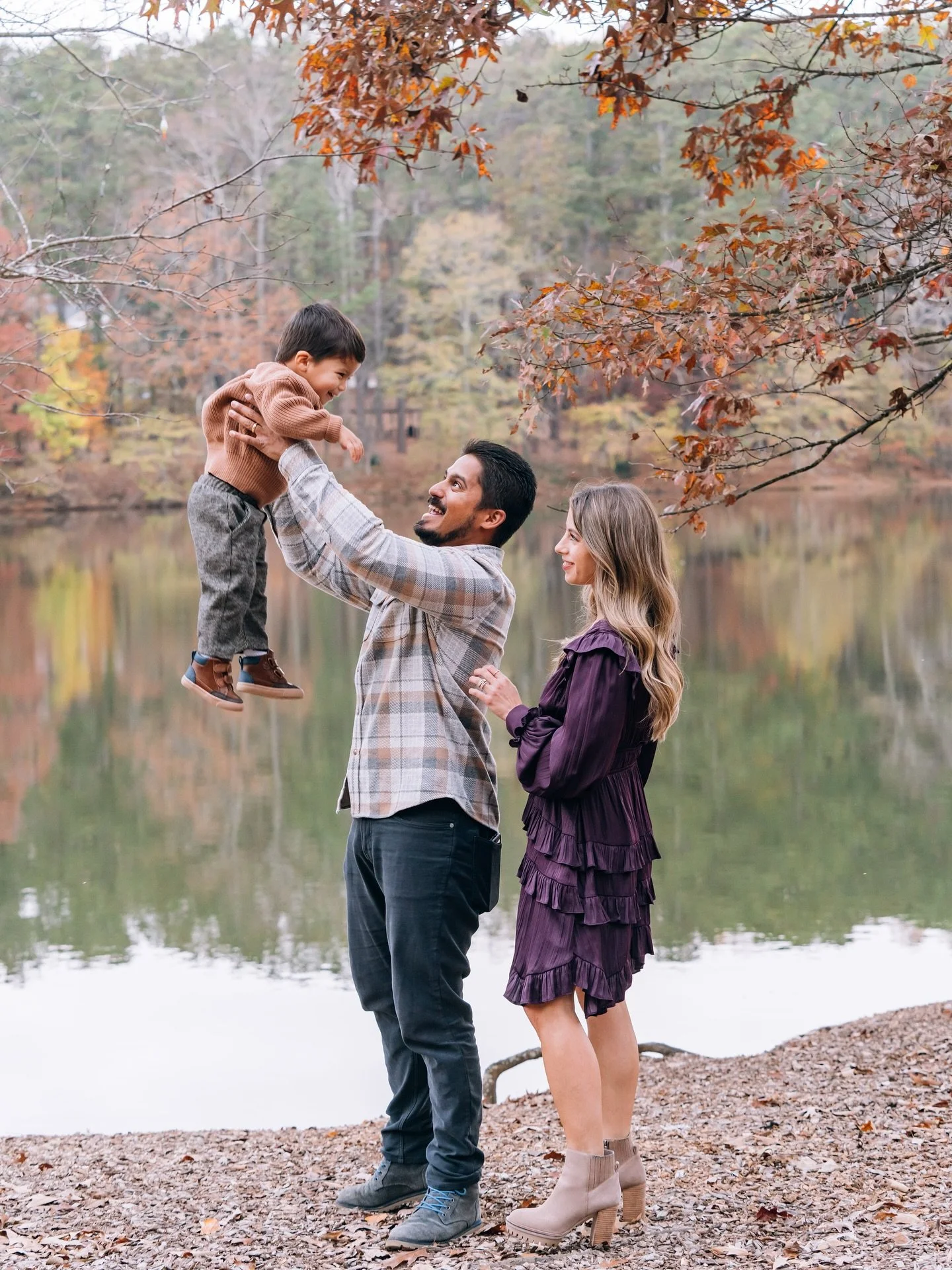 ✨ Fall Mini Sessions are HERE! ✨
It&rsquo;s officially time to book your spot for this year&rsquo;s minis, and I couldn&rsquo;t be more excited to capture your family this season. 

Spots are limited and always go fast&mdash;don&rsquo;t wait!
🔗Link 