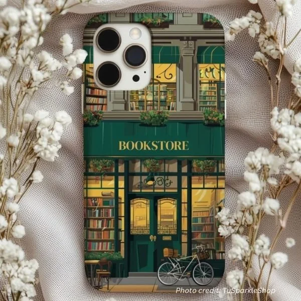 St-Patrick's bookstore phone case