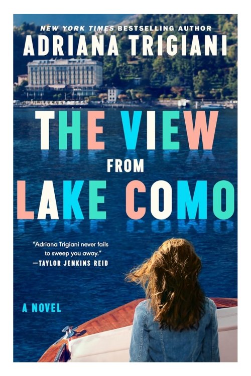 Book cover of The View From Lake Como by Adriana Trigiani