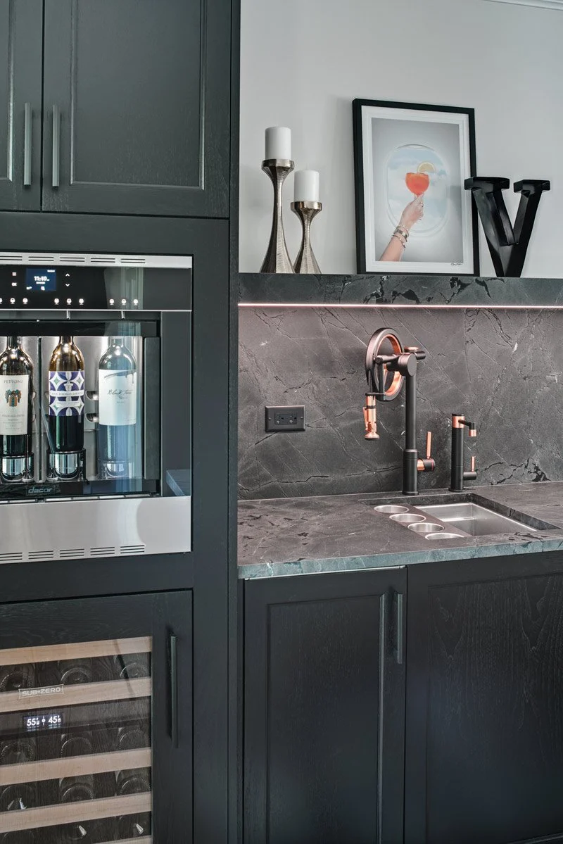 Dining-Room_Wet-Bar_Waterstone_wheel-Faucet.jpg