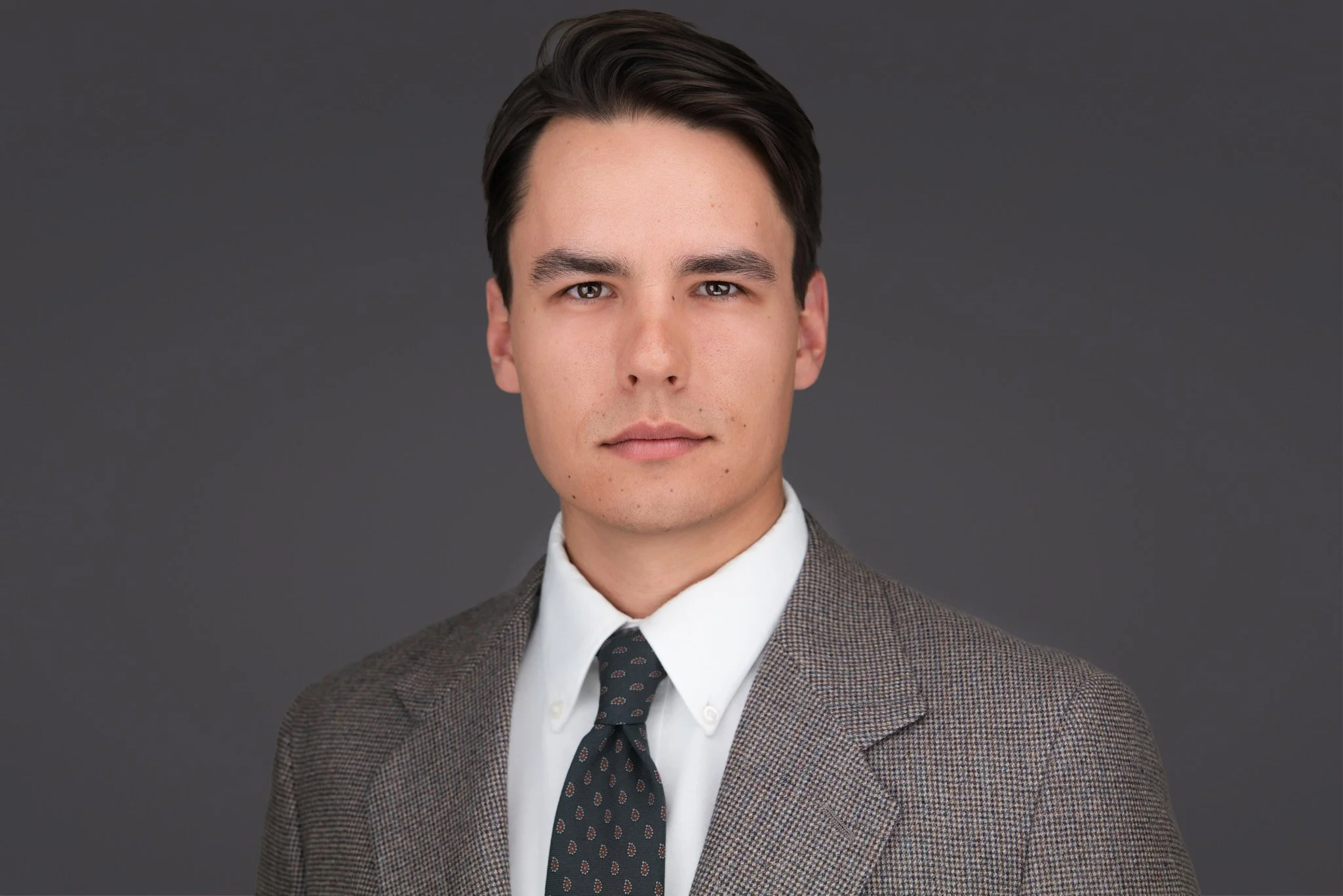 A Natural, Confident LinkedIn Headshot for Mason Chudzik of HED