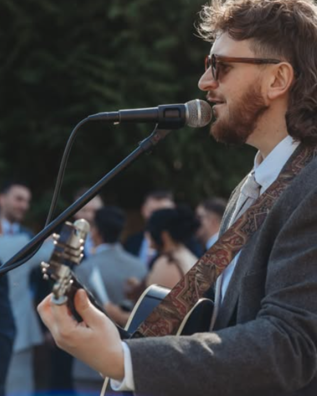 LIVE MUSIC: Lennon Taylor