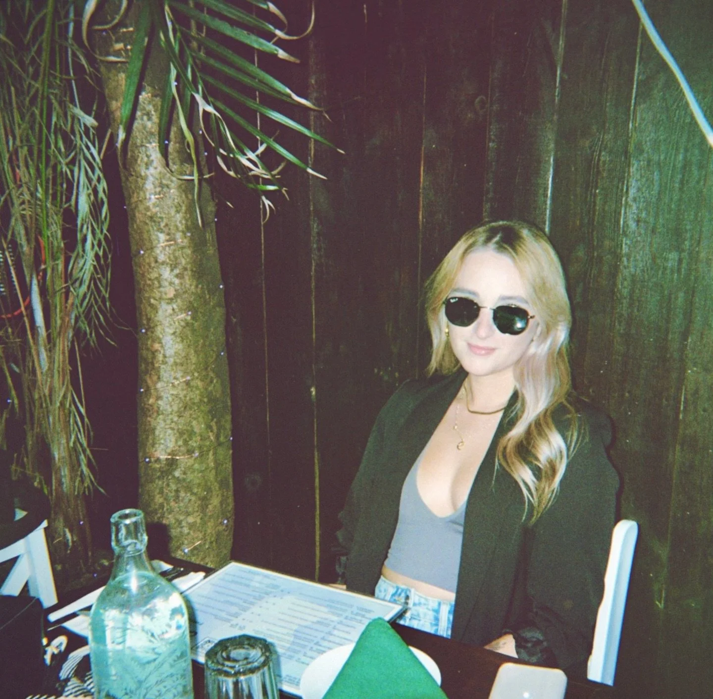 photo archive in four (I&rsquo;m giggling at my own hints)

Portrait of a Haunting, Fall 2026

#debutauthor #2026debuts #horromance #womeninhorror