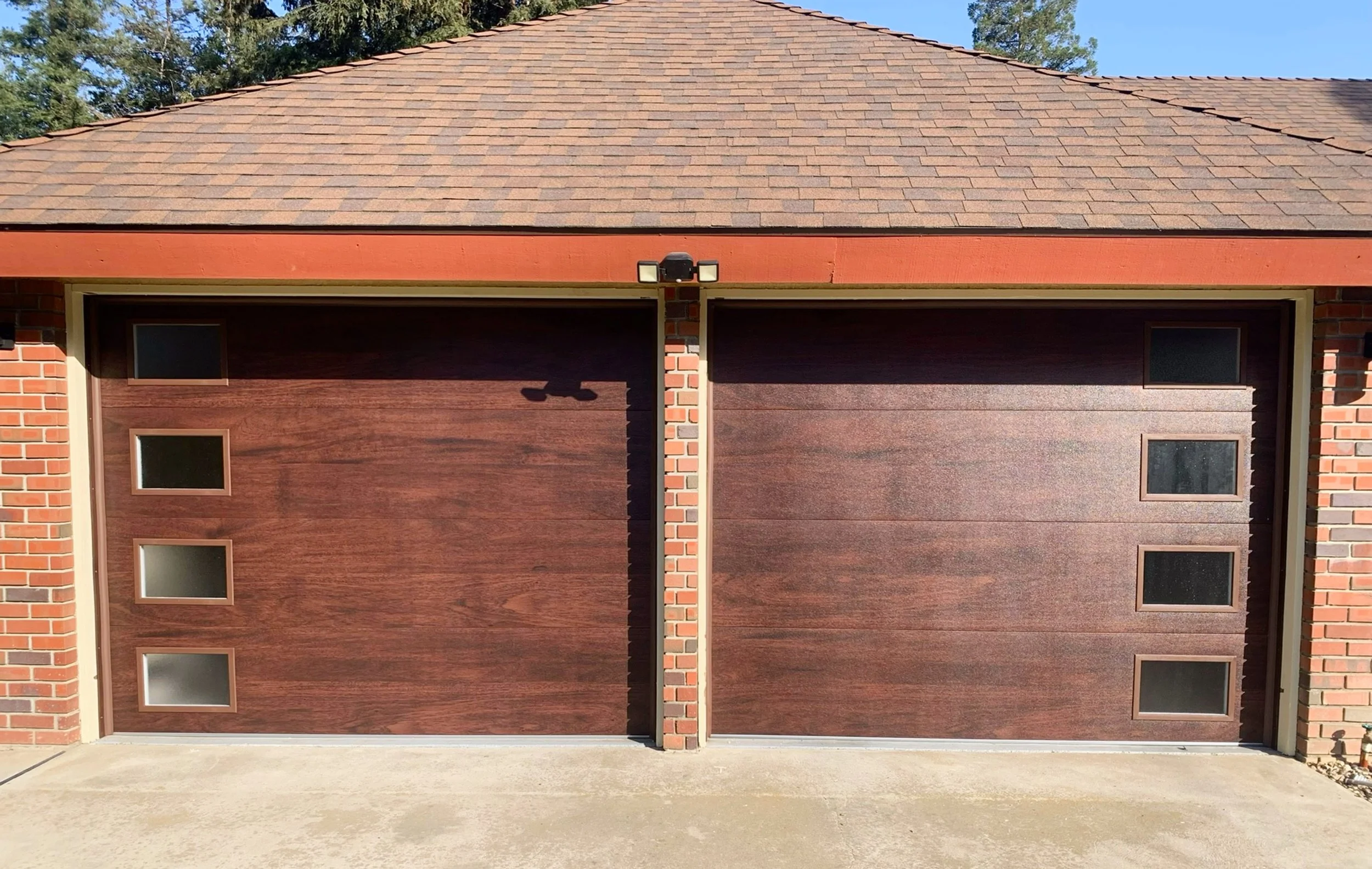 Garage door - wooden.jpeg