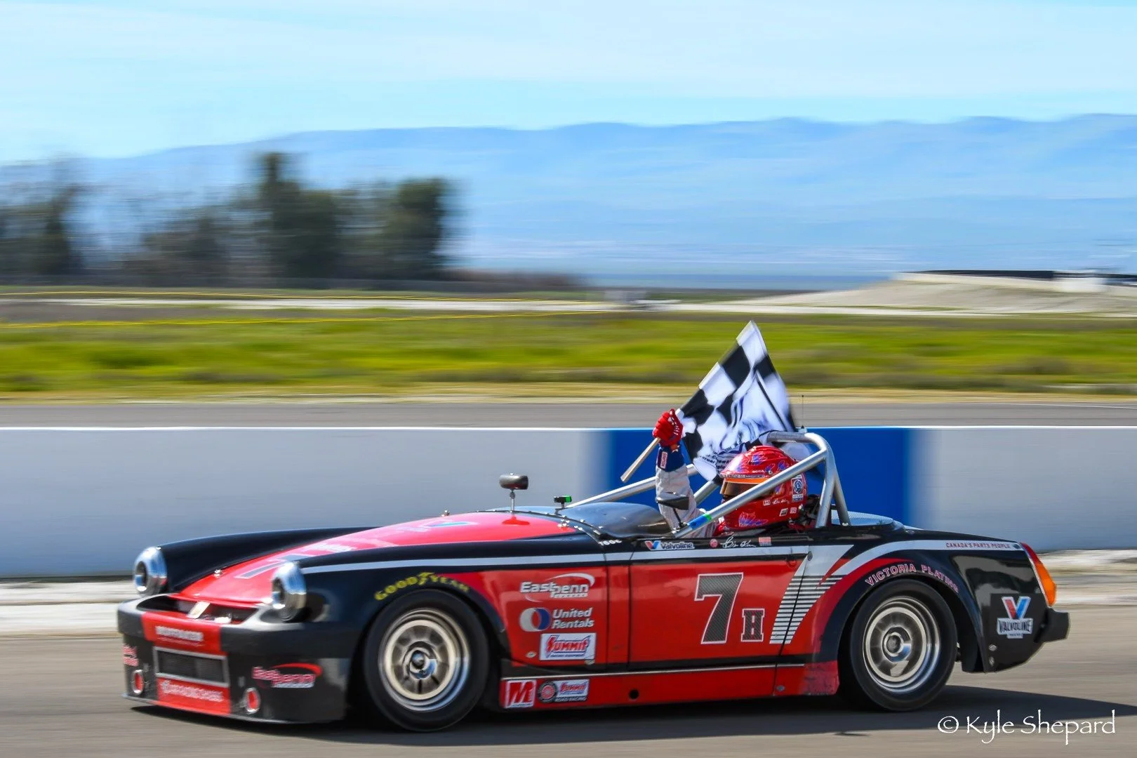 Bill Okell MG Midget. Sunday race winner at the  HOOSIER RACING TIRE SCCA SUPER TOUR presented by Cal Club Region, February 21-22 2026 at The Circuit at Buttonwillow Raceway Park. Photo by Kyle Shepard