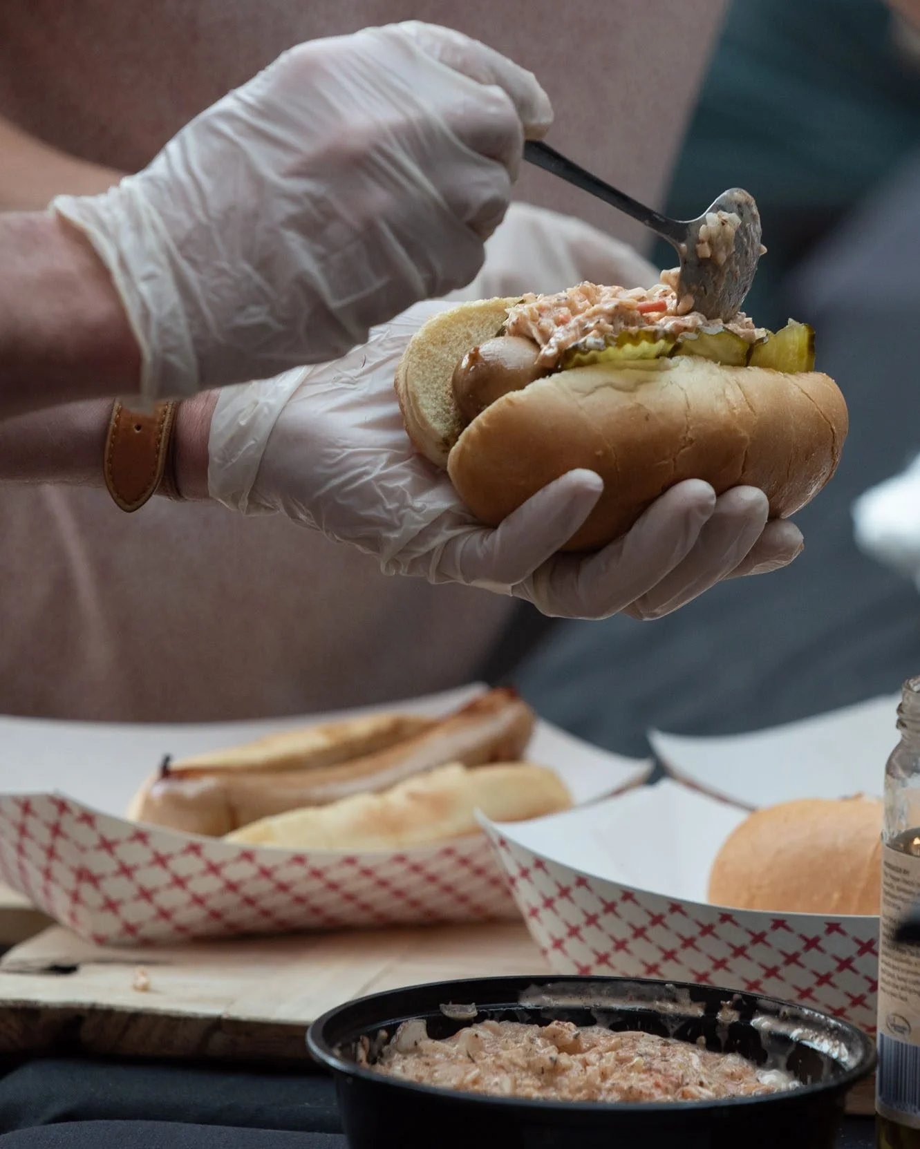 Your Tuesday plans = handled. 🌭🐐🥃

Wurst Fest Competition is back and bringing the heat (and the brats).

📍 @copperandkings 
📅 Tuesday, March 24
⏰ 5&ndash;9PM
🎟️ FREE admission

As part of the Bock Fest celebration, local chefs will battle it o