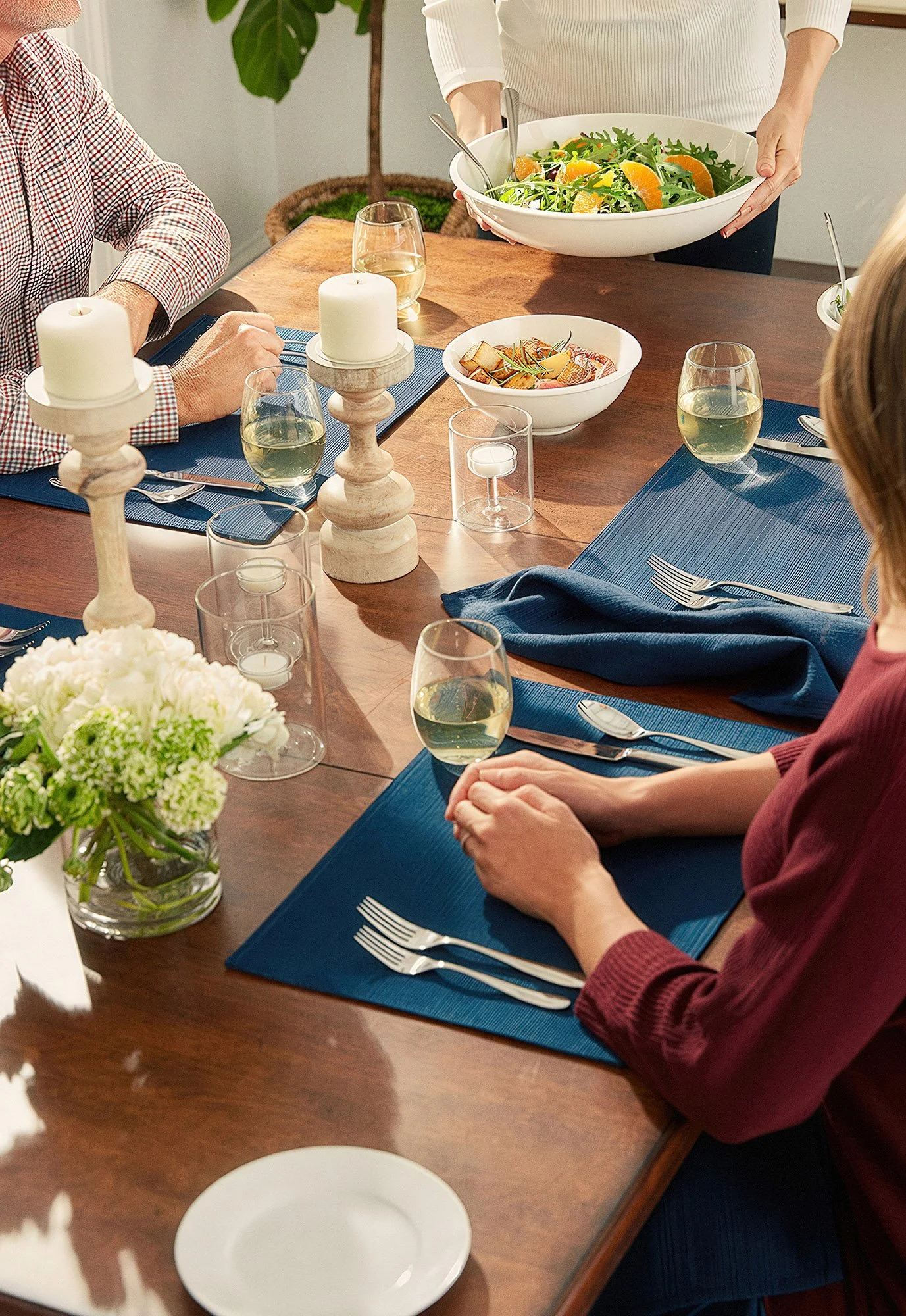 Web_ddiaz_jcp_tablesetting_A1-411-016giga.jpg