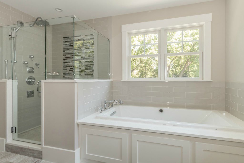 750-PROSPECT-Bath-4.jpg