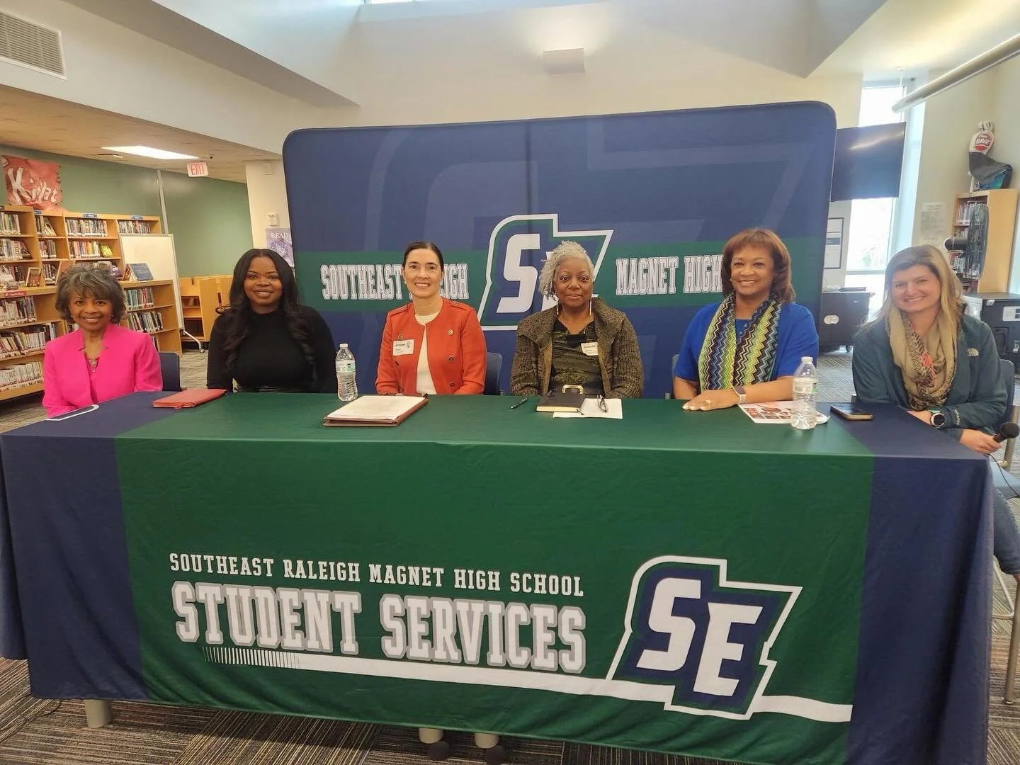 I was so inspired by the students who came out for the SE Raleigh Young Enterprising Women Mentoring forum yesterday. The panel included impressive women entrepreneurs, and leaders who use the skills they gained in STEM fields to pursue fulfilling ca