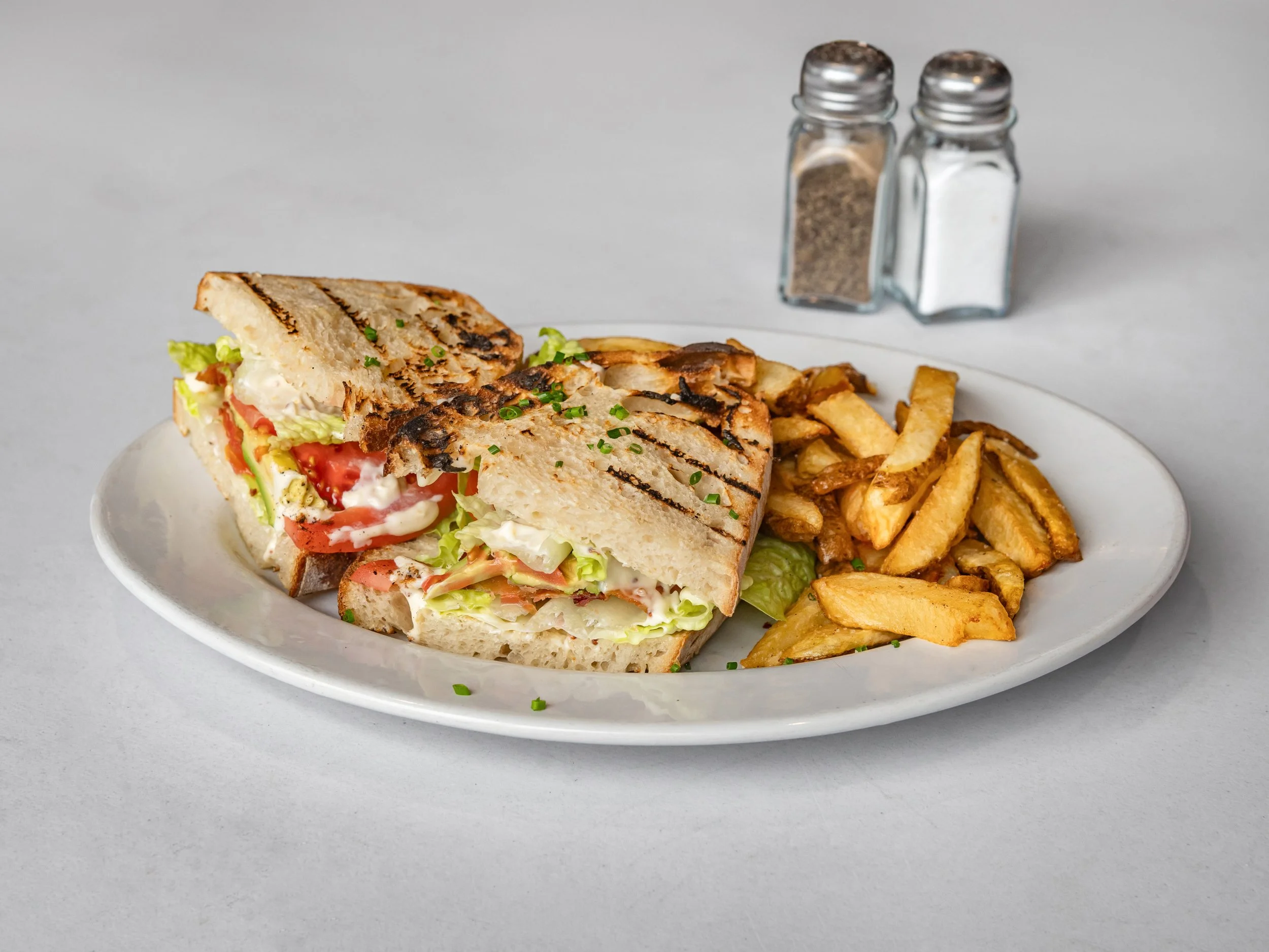 FarmersCafe_AvocadoBLT.jpg