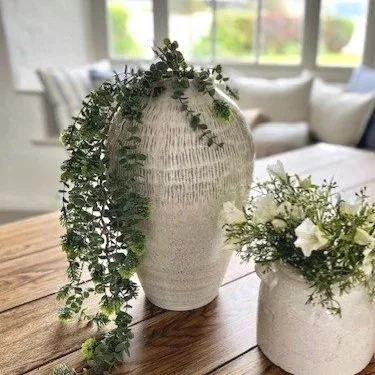 Liri Medium Olpe Vase Gift