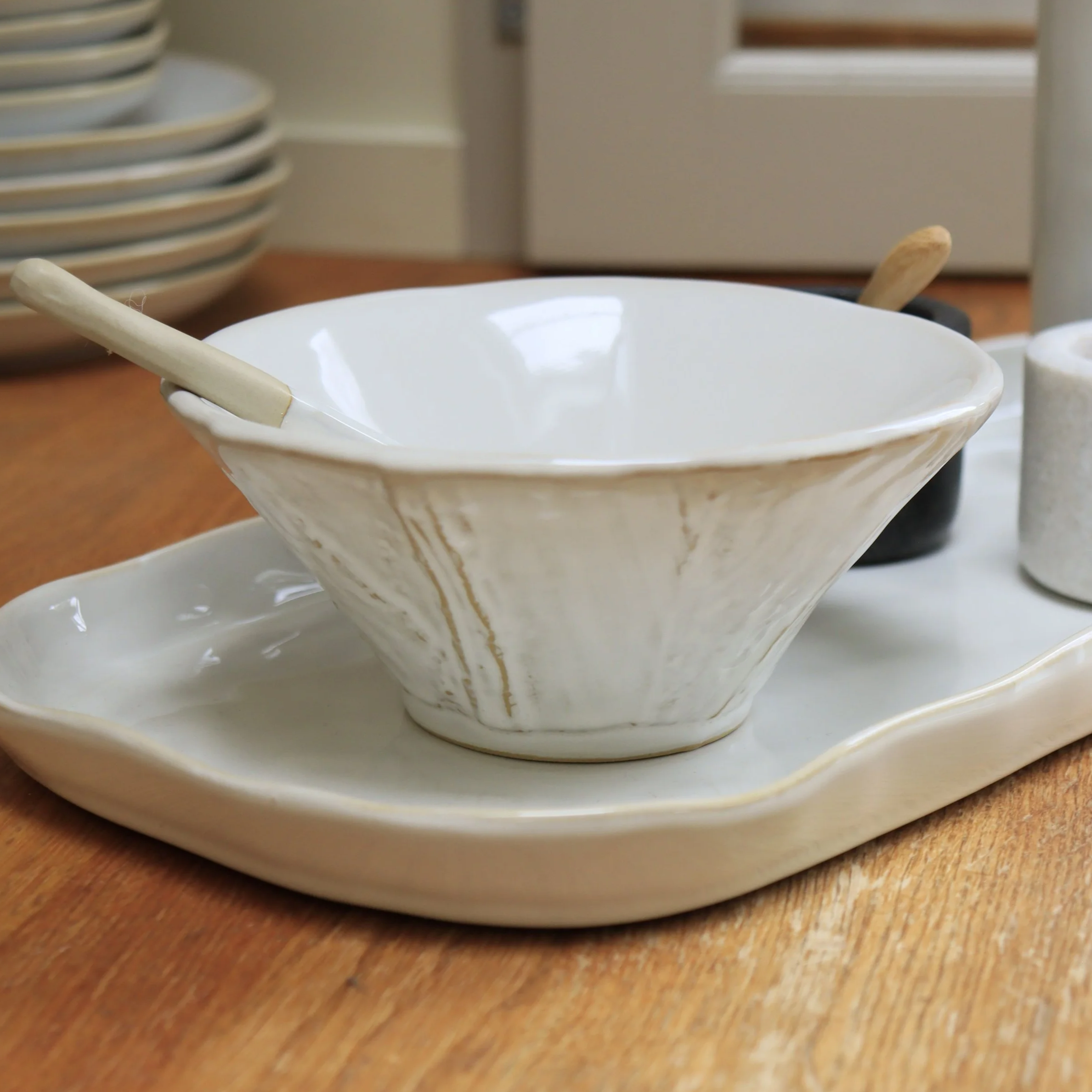 Olea Meze Bowl with Spoon White