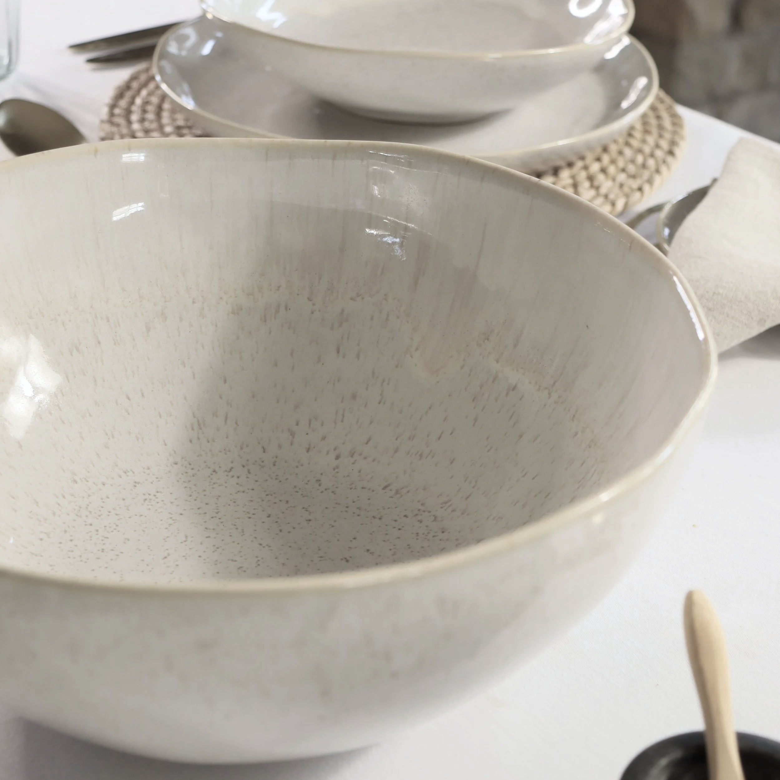 Eivissa Sand Beige Serving Bowl 28cm