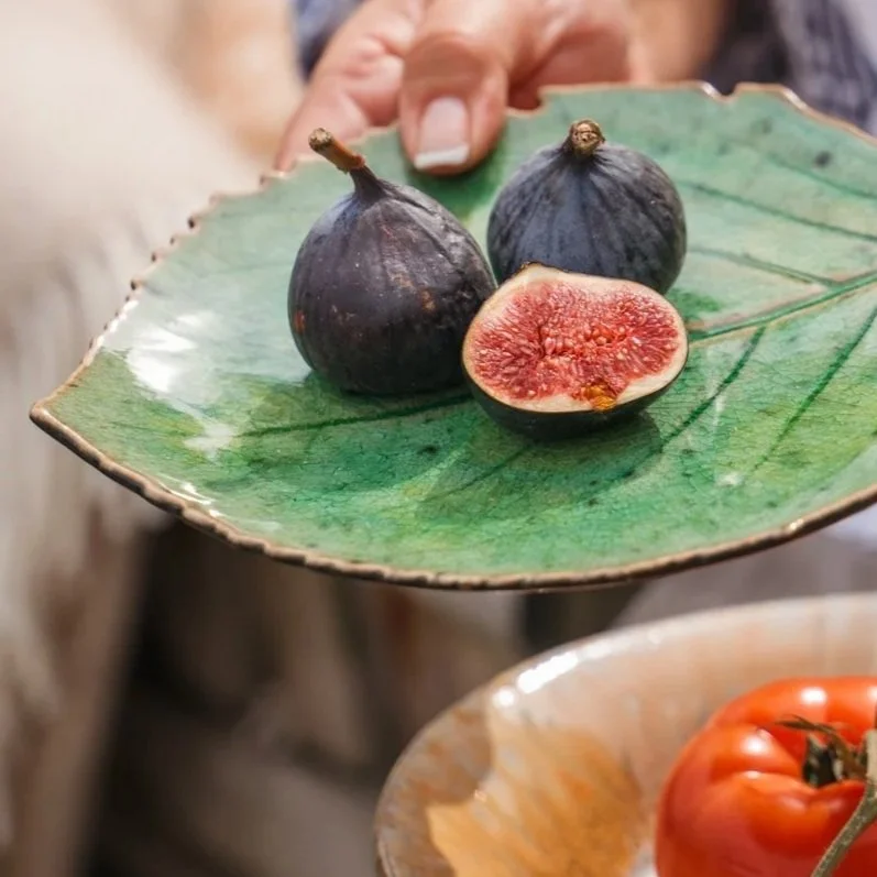 Costa Nova Riviera Tomate Hydrangea Leaf Plate