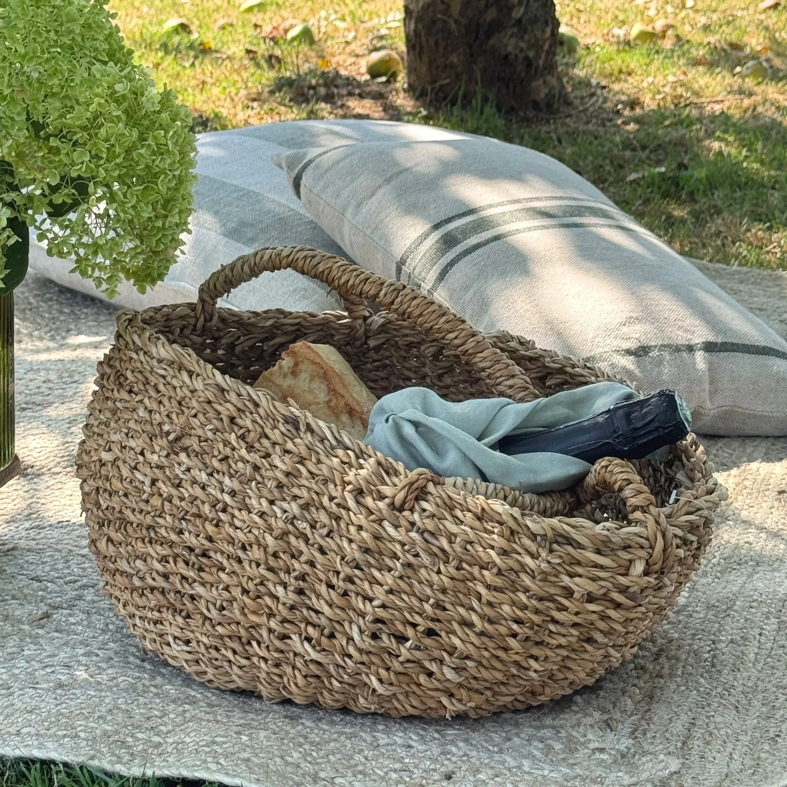 Seagrass Picnic Basket