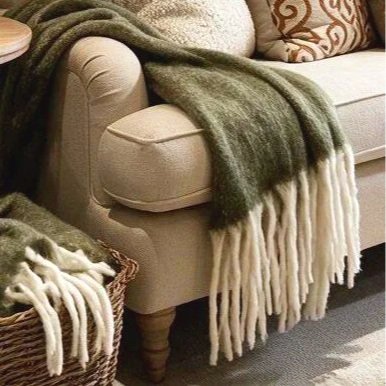 Liba Soft Olive Green Throw 130 cm x 170 cm