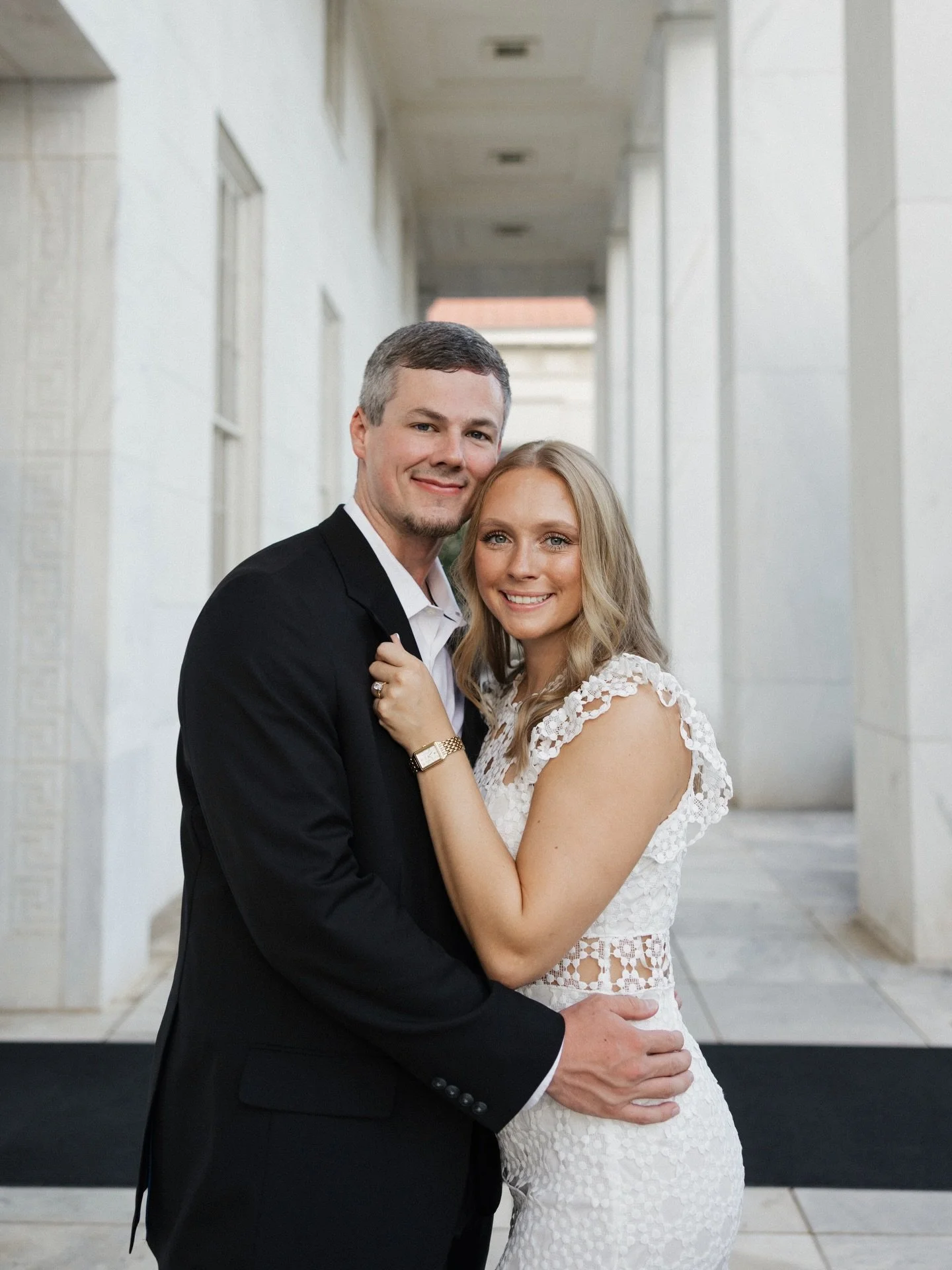 Athens brides 🤍

If you&rsquo;re planning a wedding in Athens, GA and want photography that feels intentional, emotional, and a little fun &mdash; you&rsquo;re in the right place. I believe in honoring the timeless moments while also leaning into cr